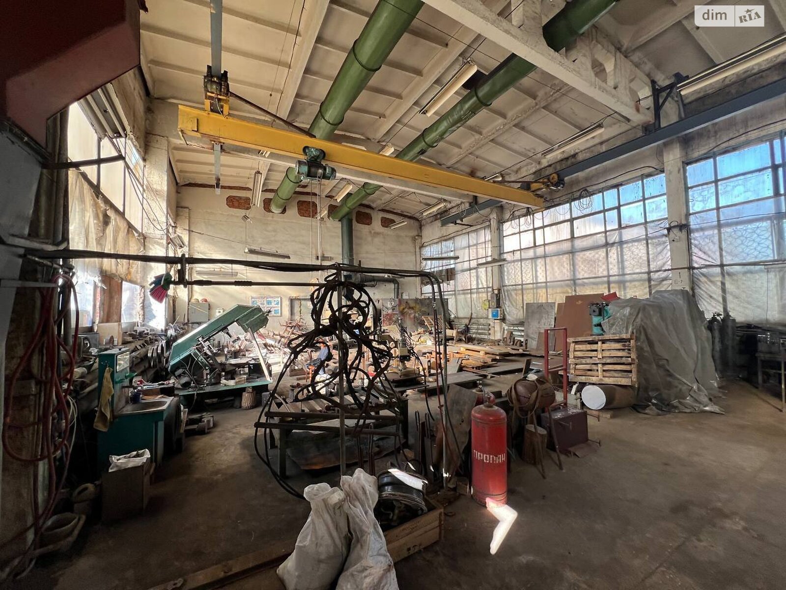 Спеціальне приміщення в Хмельницькому, продаж по Романа Шухевича (Курчатова) вулиця, район Гречани, ціна: 350 000 доларів за об’єкт фото 1 Спеціальне приміщення в Хмельницькому, продаж по Романа Шухевича (Курчатова) вулиця, район Гречани, ціна: 350 000 доларів за об’єкт фото 1