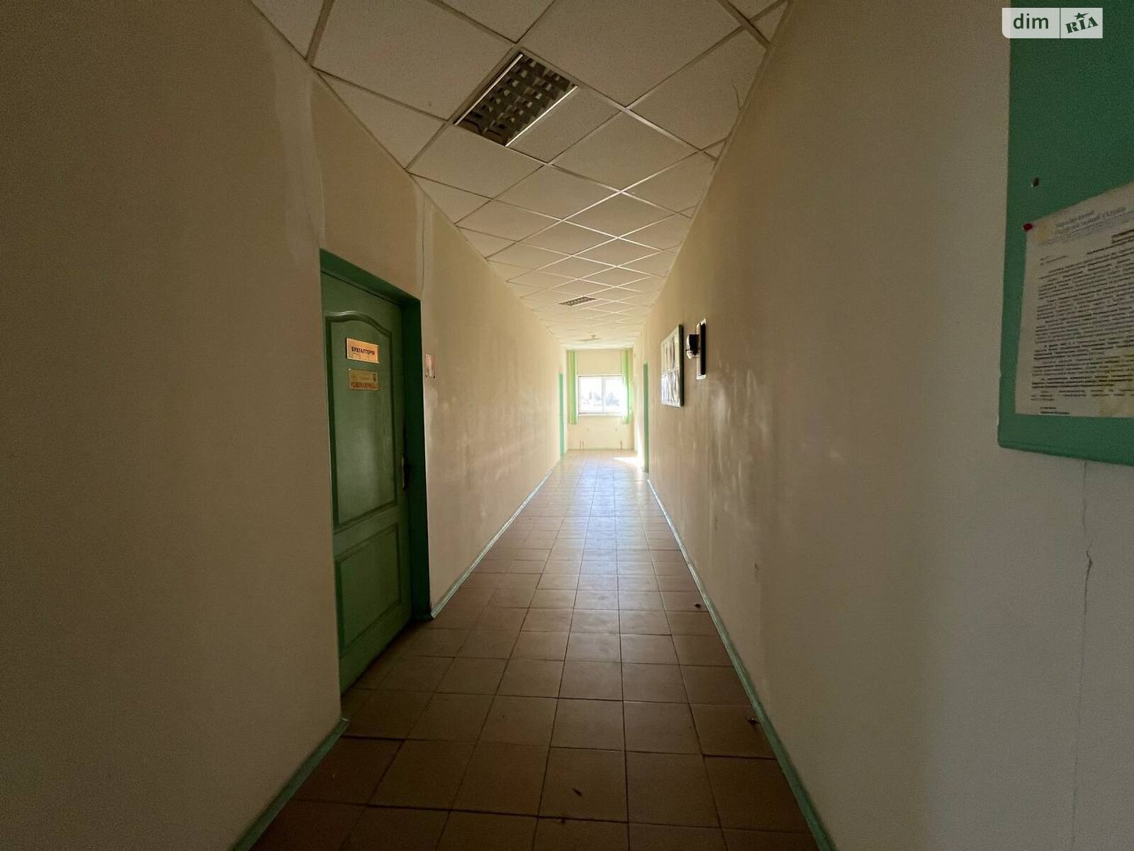 Спеціальне приміщення в Хмельницькому, продаж по Романа Шухевича (Курчатова) вулиця, район Гречани, ціна: 350 000 доларів за об’єкт фото 1 Спеціальне приміщення в Хмельницькому, продаж по Романа Шухевича (Курчатова) вулиця, район Гречани, ціна: 350 000 доларів за об’єкт фото 1