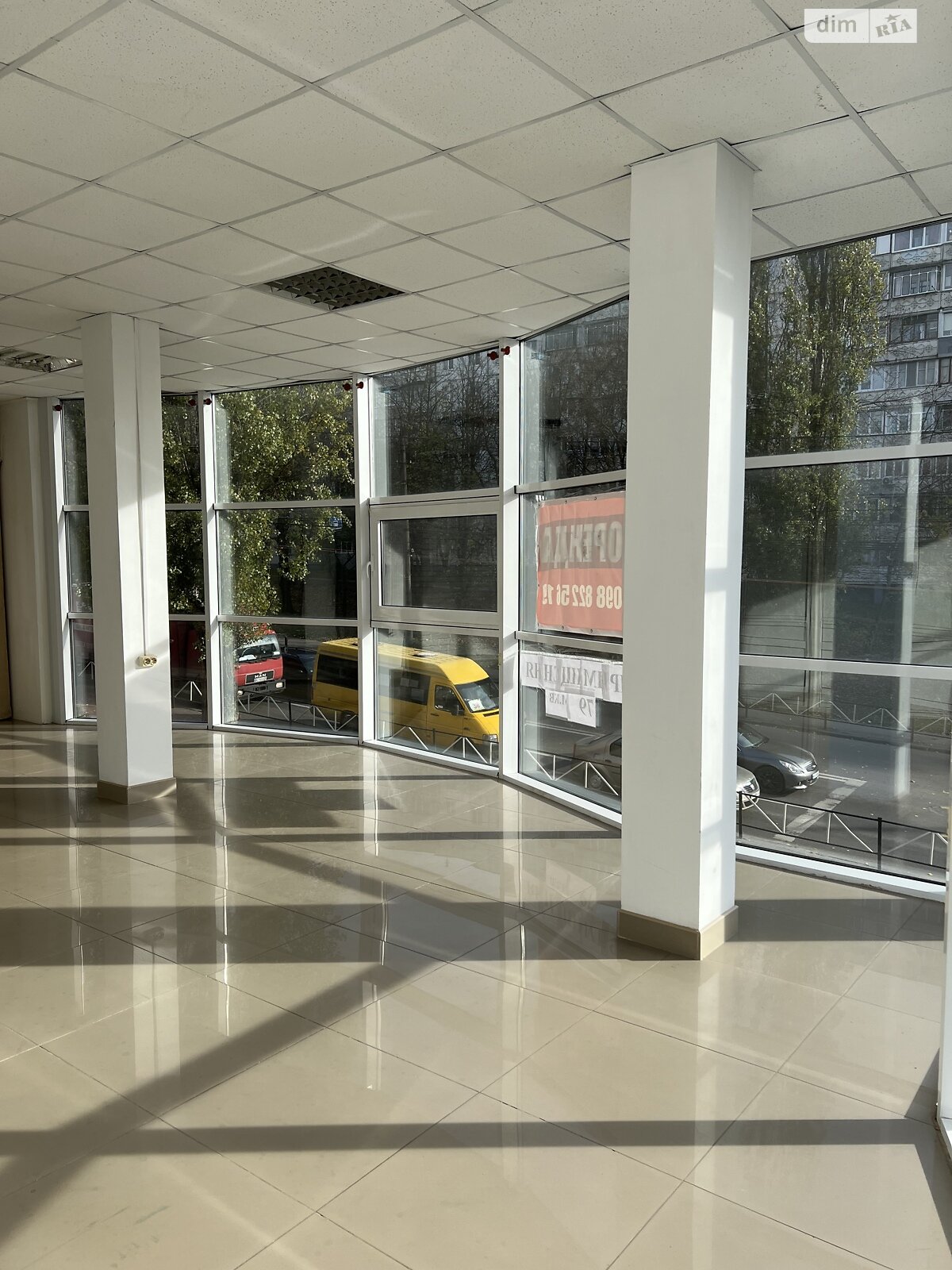 Спеціальне приміщення в Хмельницькому, продаж по Степана Бандери вулиця 5/1А, район Центр, ціна: 75 000 доларів за об’єкт фото 1 Спеціальне приміщення в Хмельницькому, продаж по Степана Бандери вулиця 5/1А, район Центр, ціна: 75 000 доларів за об’єкт фото 1