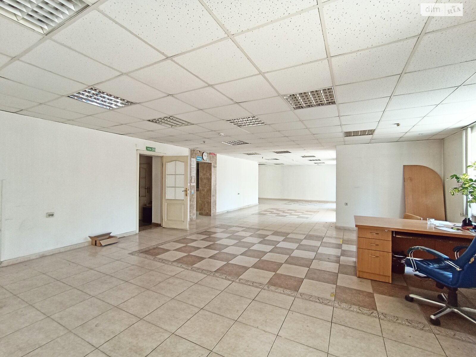 Спеціальне приміщення в Хмельницькому, продаж по Свободи вулиця 19, район Центр, ціна: 198 000 доларів за об’єкт фото 1 Спеціальне приміщення в Хмельницькому, продаж по Свободи вулиця 19, район Центр, ціна: 198 000 доларів за об’єкт фото 1