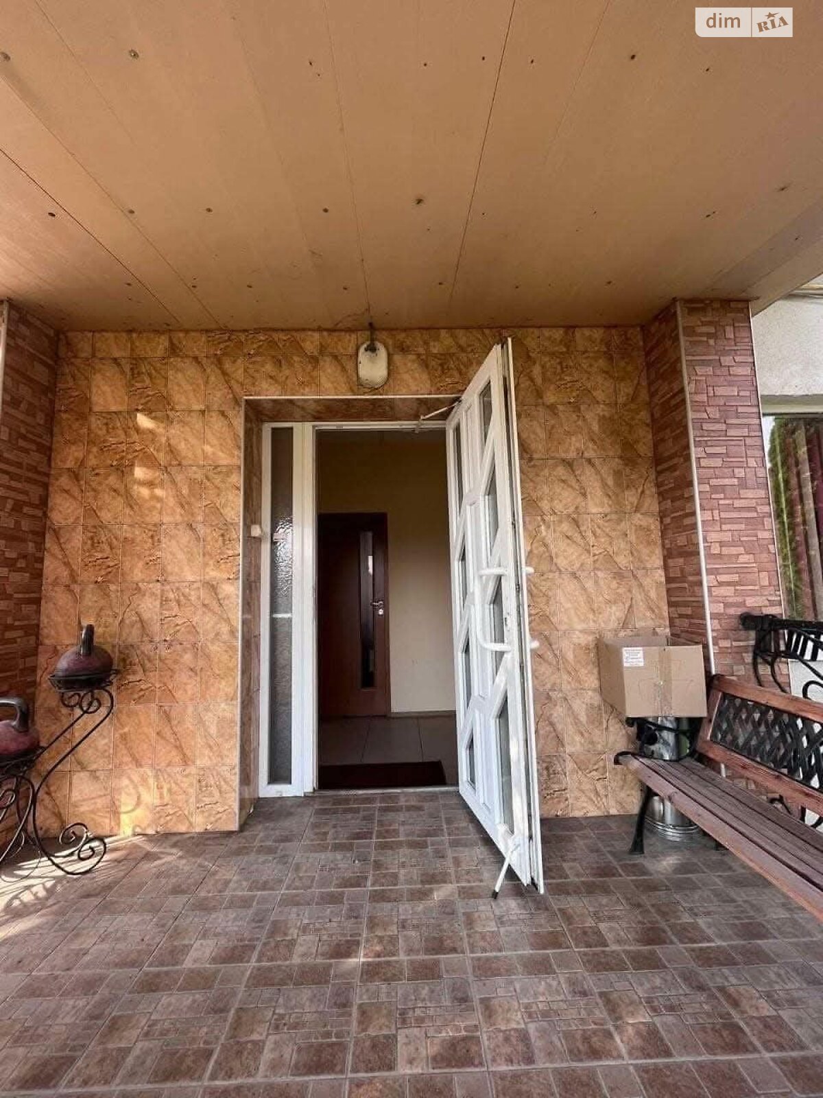 Специальное помещение в Хусте, Дружбы Народов улица, цена продажи: 400 000 долларов за объект фото 1 Специальное помещение в Хусте, Дружбы Народов улица, цена продажи: 400 000 долларов за объект фото 1