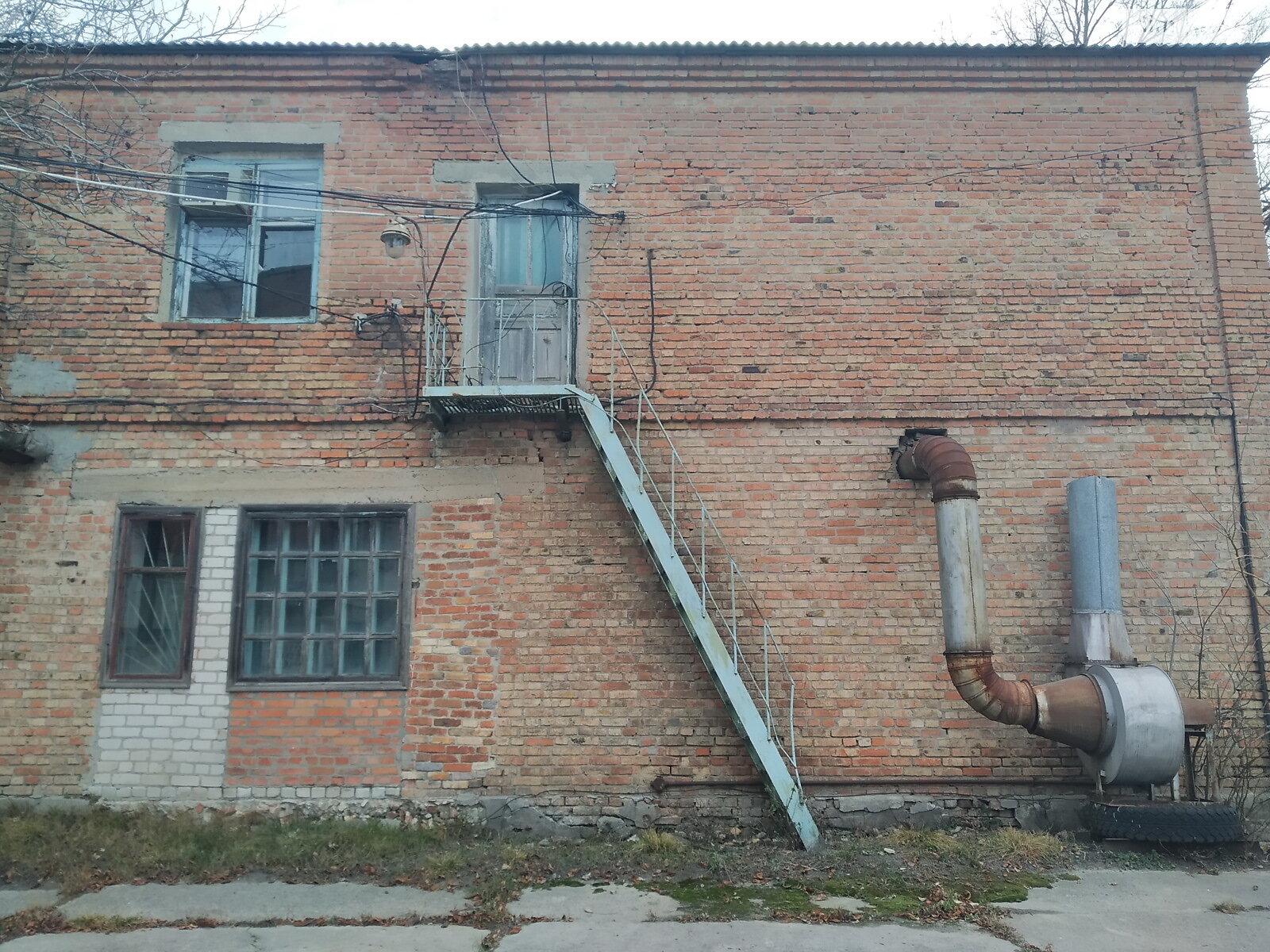 Специальное помещение в Карловке, продажа по Слесарная улица 1, район Карловка, цена: 299 750 долларов за объект фото 1 Специальное помещение в Карловке, продажа по Слесарная улица 1, район Карловка, цена: 299 750 долларов за объект фото 1
