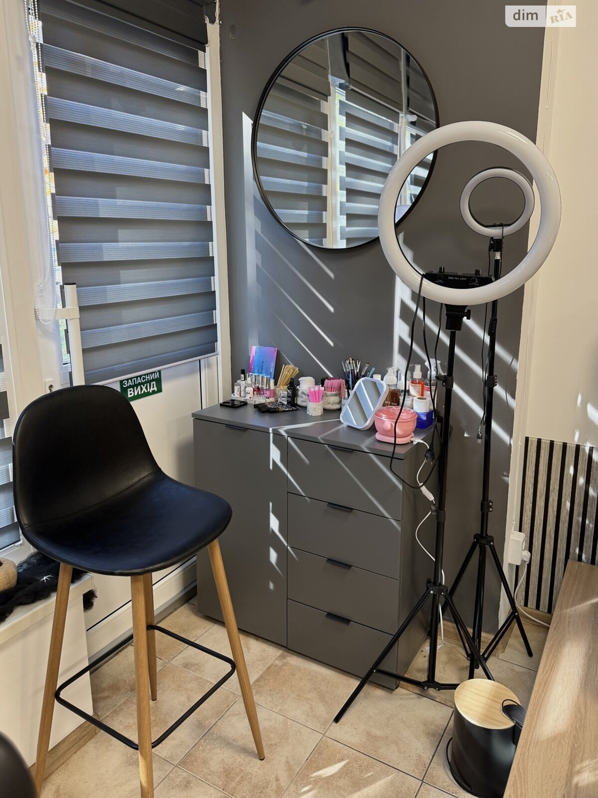 Спеціальне приміщення в Києві, продаж по Андрія Аболмасова (Панельна) вулиця 7, район Лівобережний Масив, ціна: 12 000 доларів за об’єкт фото 1