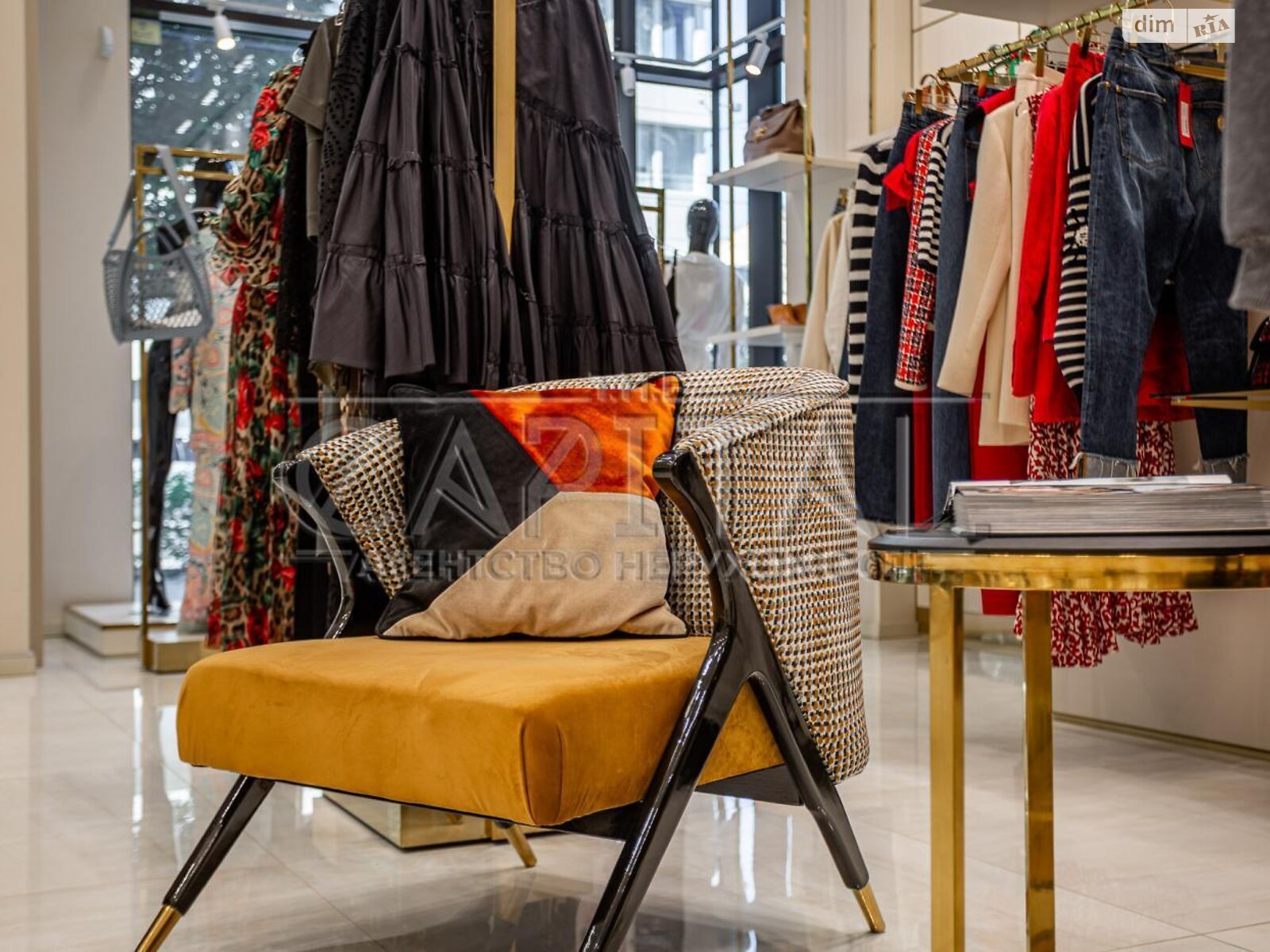 Специальное помещение в Киеве, продажа по Антоновича (Горького) улица 44, район Новое строение, цена: 894 200 долларов за объект фото 1