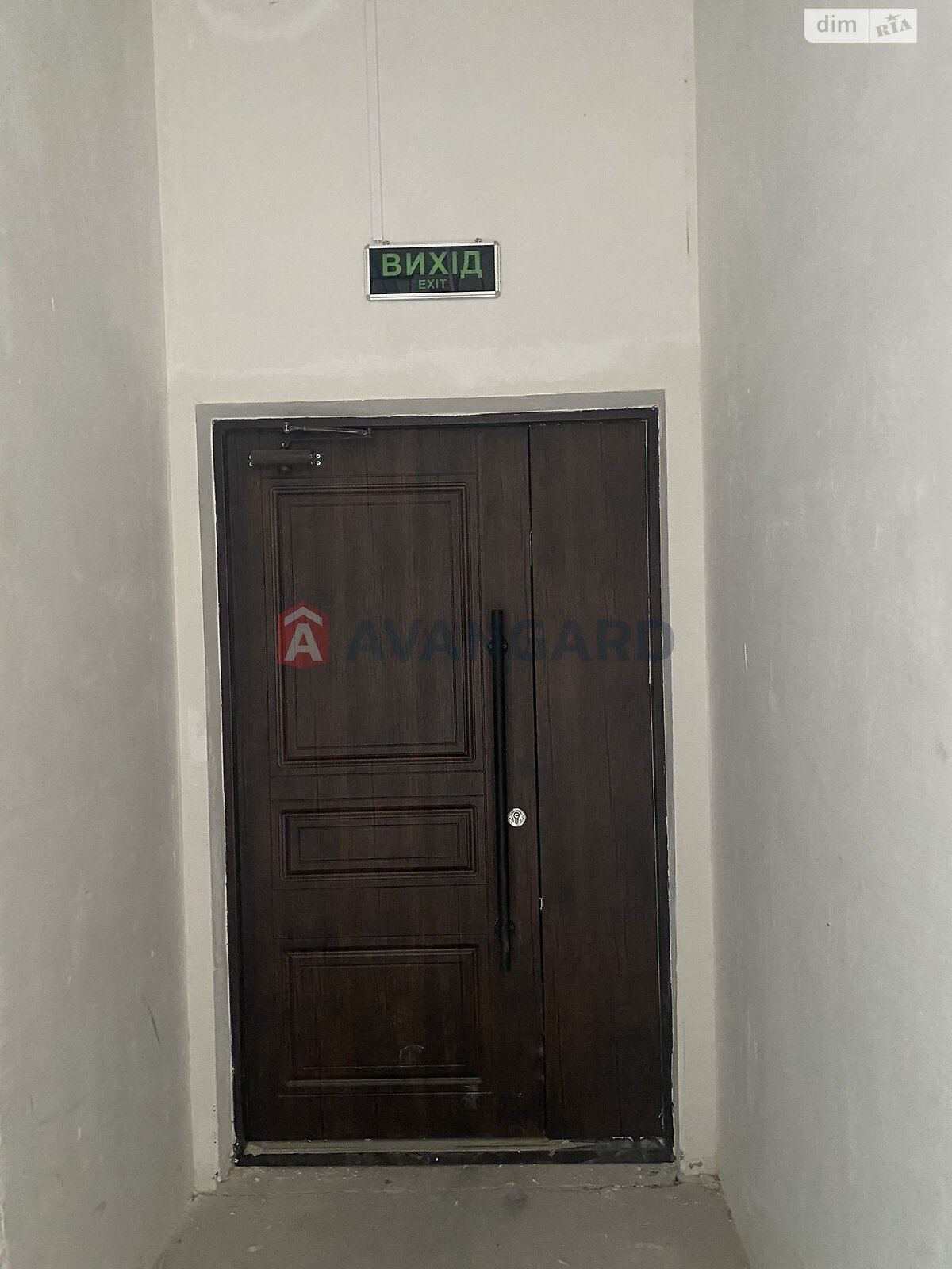 Спеціальне приміщення в Києві, продаж по Лугова вулиця 13, район Оболонський, ціна: 4 800 000 доларів за об’єкт фото 1 Спеціальне приміщення в Києві, продаж по Лугова вулиця 13, район Оболонський, ціна: 4 800 000 доларів за об’єкт фото 1