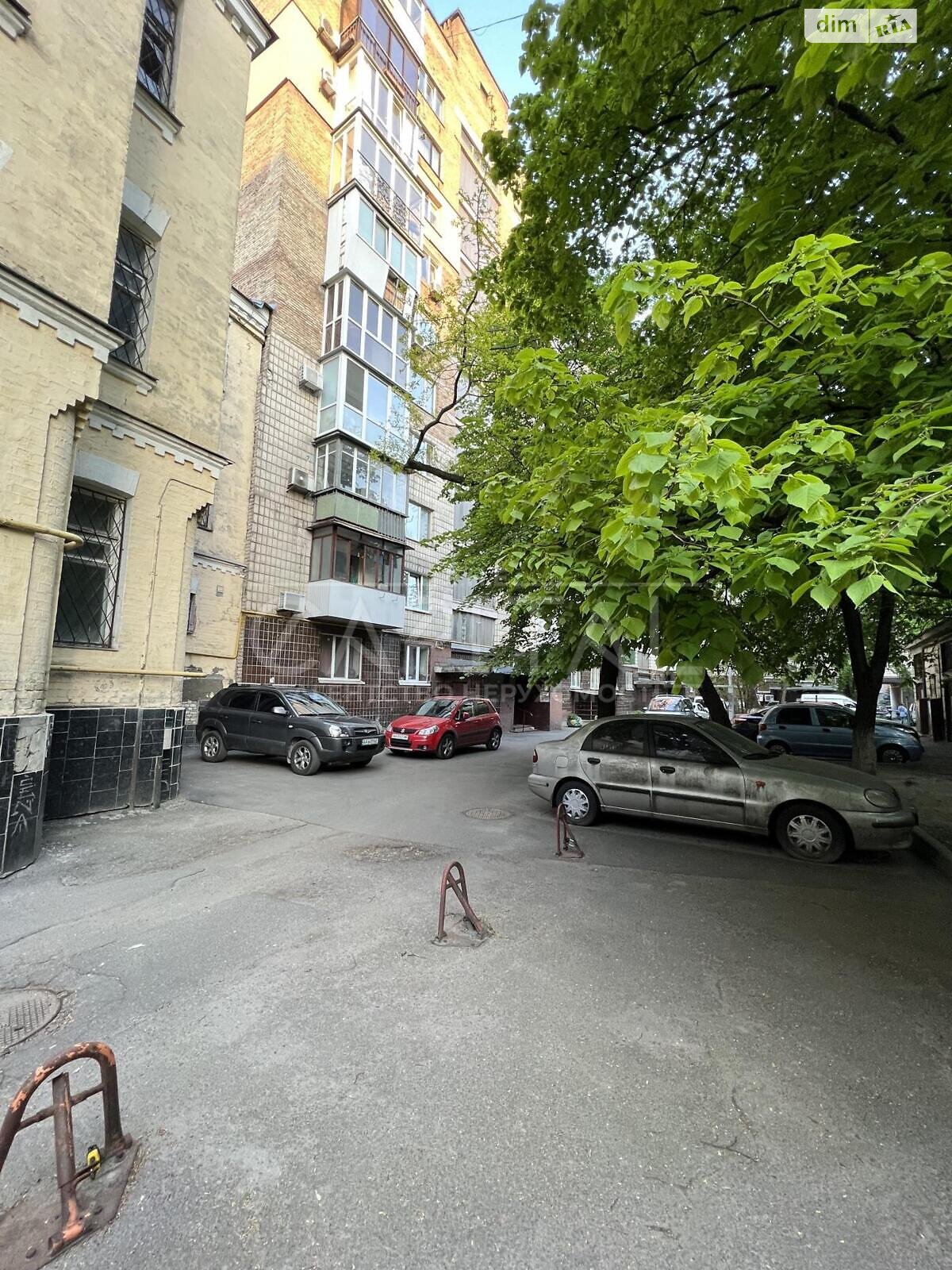Специальное помещение в Киеве, продажа по Никольский (Январьский) переулок 7, район Печерск, цена: 1 500 000 долларов за объект фото 1 Специальное помещение в Киеве, продажа по Никольский (Январьский) переулок 7, район Печерск, цена: 1 500 000 долларов за объект фото 1