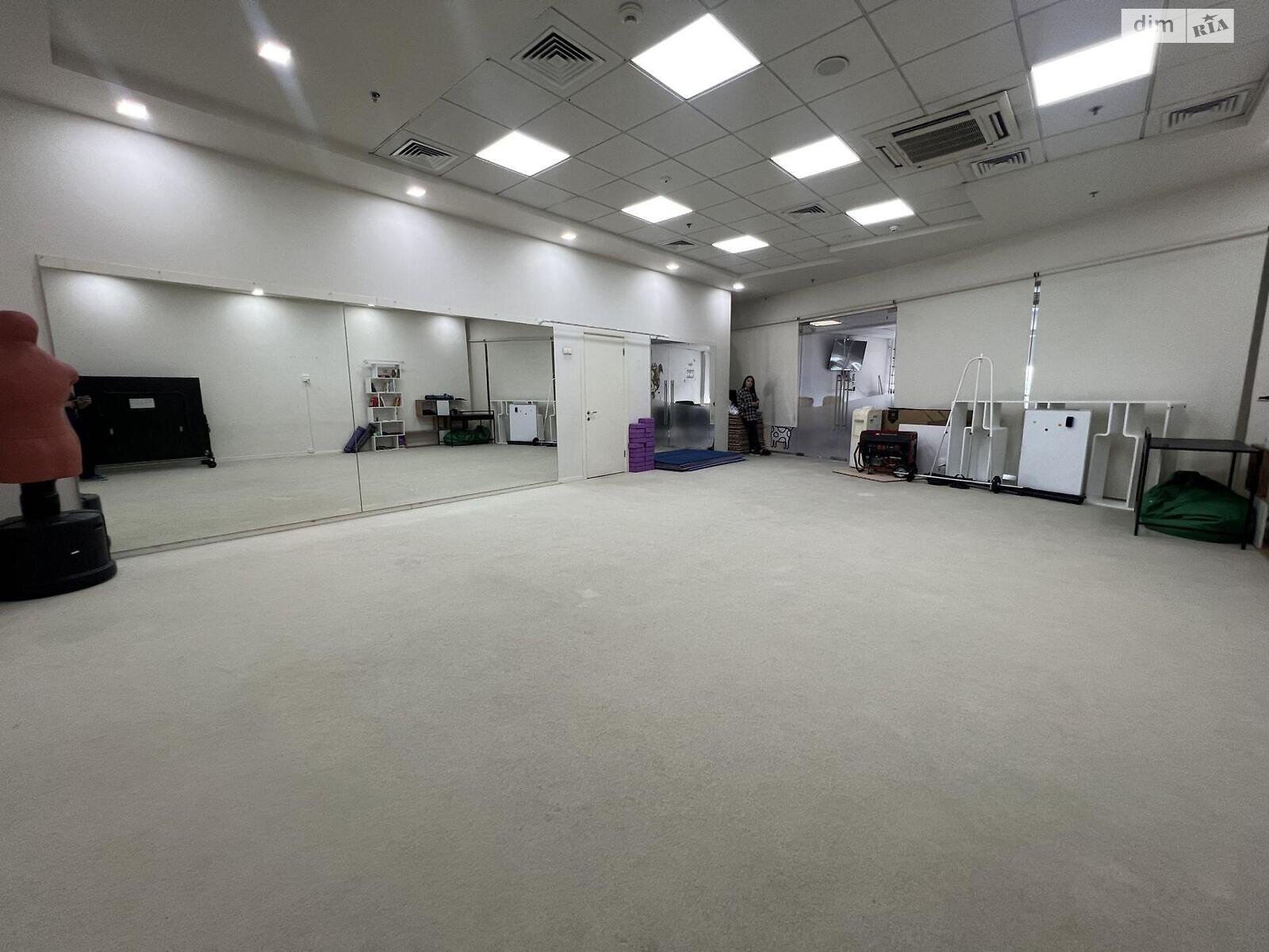 Специальное помещение в Киеве, продажа по Голосеевская улица 58А, район Пирогов, цена: 303 000 долларов за объект фото 1