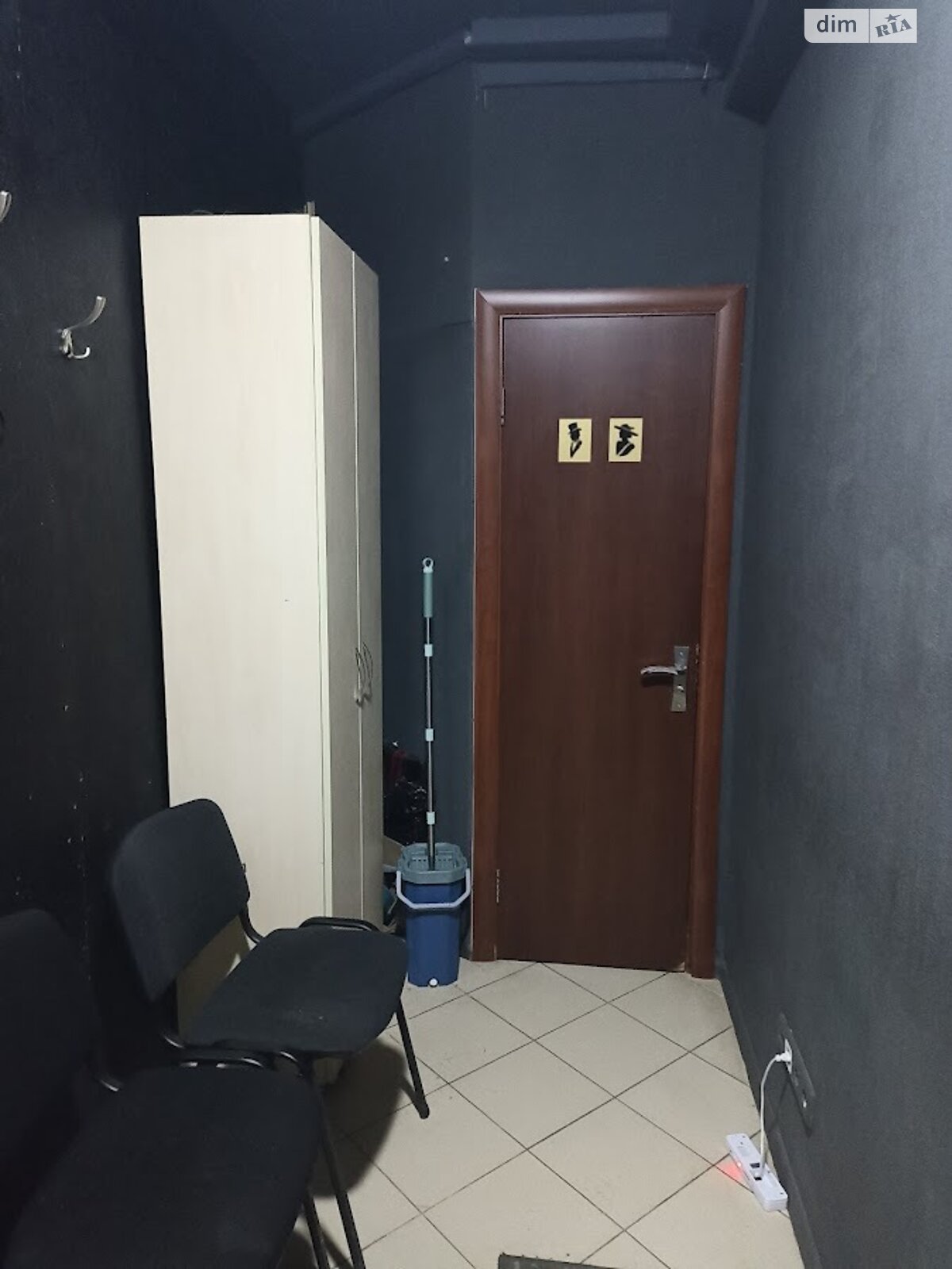 Специальное помещение в Киеве, продажа по Нижний Вал улица 33, район Подол, цена: 70 000 долларов за объект фото 1 Специальное помещение в Киеве, продажа по Нижний Вал улица 33, район Подол, цена: 70 000 долларов за объект фото 1