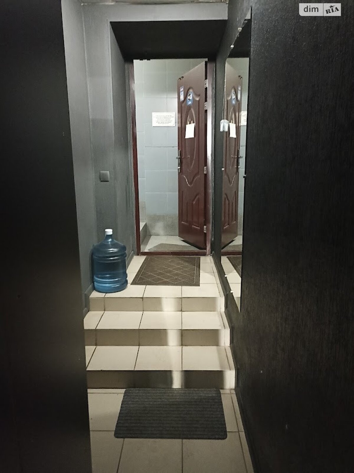 Специальное помещение в Киеве, продажа по Нижний Вал улица 33, район Подол, цена: 70 000 долларов за объект фото 1 Специальное помещение в Киеве, продажа по Нижний Вал улица 33, район Подол, цена: 70 000 долларов за объект фото 1