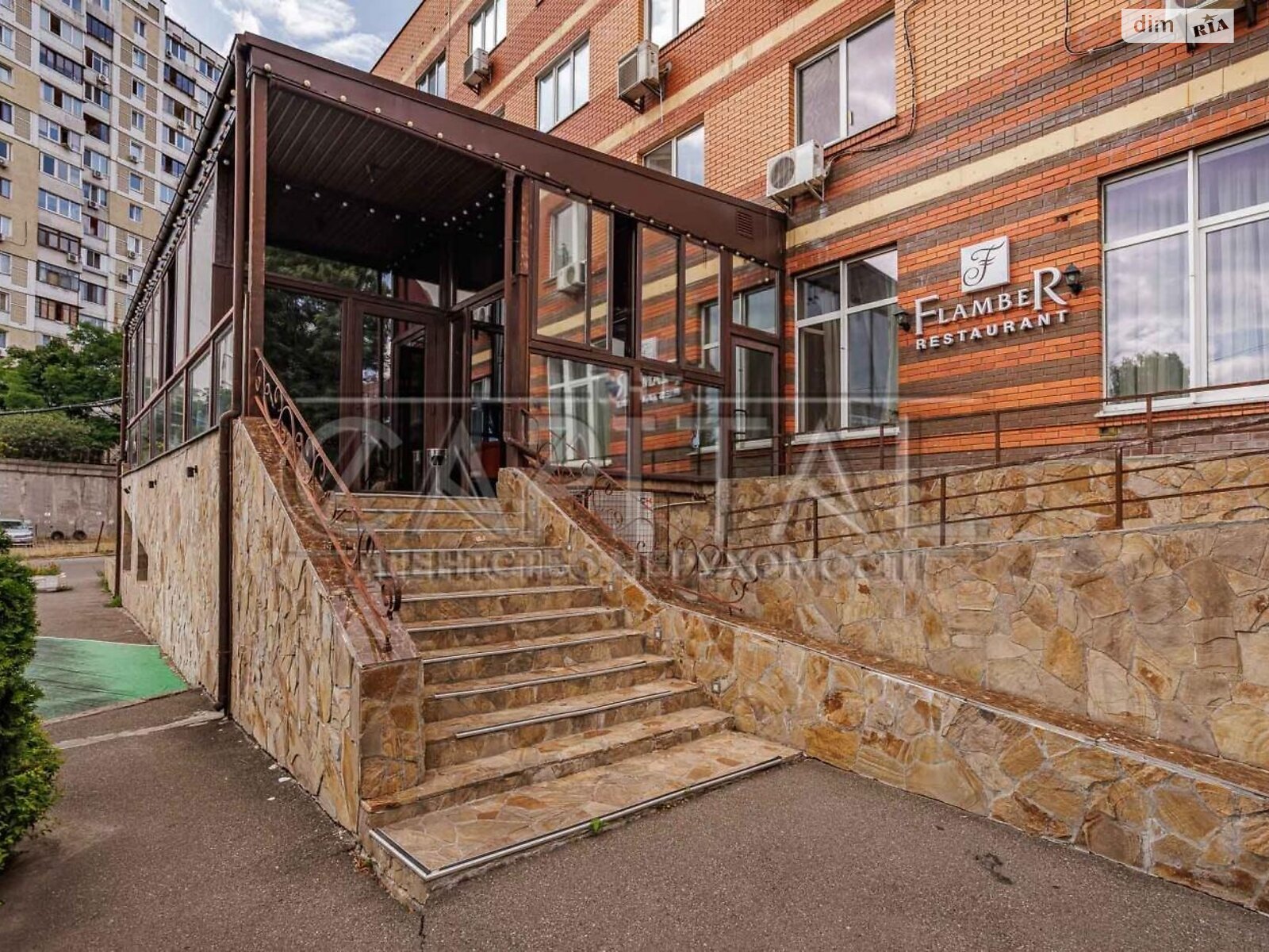 Спеціальне приміщення в Києві, продаж по Срібнокільська вулиця 12, район Позняки, ціна: 720 000 доларів за об’єкт фото 1