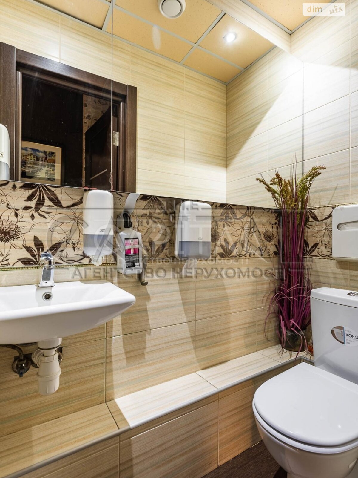 Спеціальне приміщення в Києві, продаж по Срібнокільська вулиця 12, район Позняки, ціна: 720 000 доларів за об’єкт фото 1