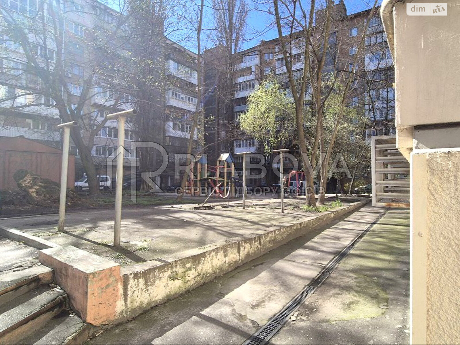 Спеціальне приміщення в Києві, продаж по Саксаганського вулиця, район Шевченківський, ціна: 110 000 доларів за об’єкт фото 1 Спеціальне приміщення в Києві, продаж по Саксаганського вулиця, район Шевченківський, ціна: 110 000 доларів за об’єкт фото 1