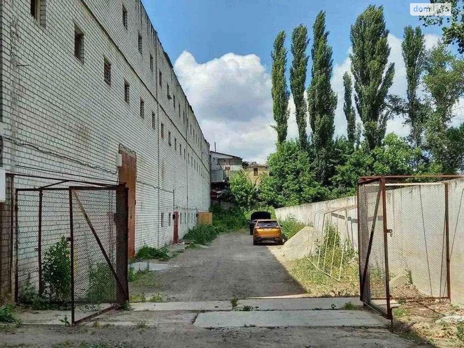 Специальное помещение в Киеве, продажа по Юлиуса Фучика улица 10, район Соломянка, цена: 120 000 долларов за объект фото 1 Специальное помещение в Киеве, продажа по Юлиуса Фучика улица 10, район Соломянка, цена: 120 000 долларов за объект фото 1