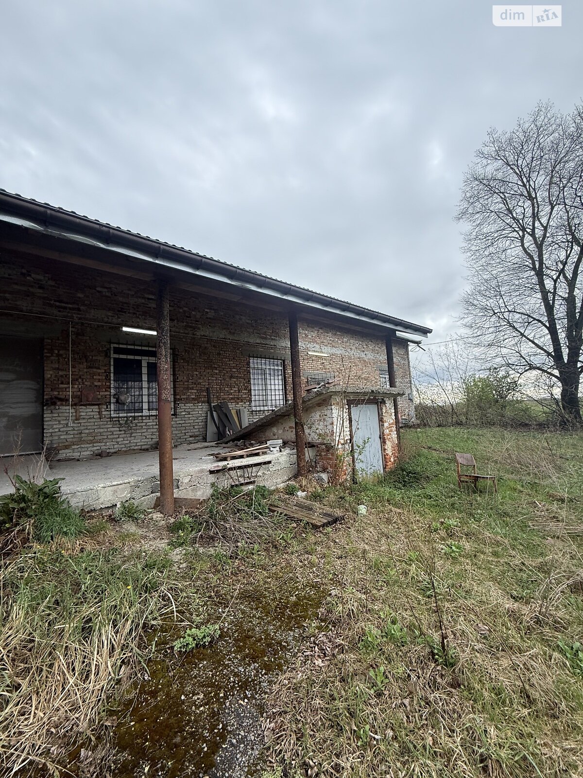 Специальное помещение в Комарному, Дубрава улица 27А, цена продажи: 72 000 долларов за объект фото 1 Специальное помещение в Комарному, Дубрава улица 27А, цена продажи: 72 000 долларов за объект фото 1