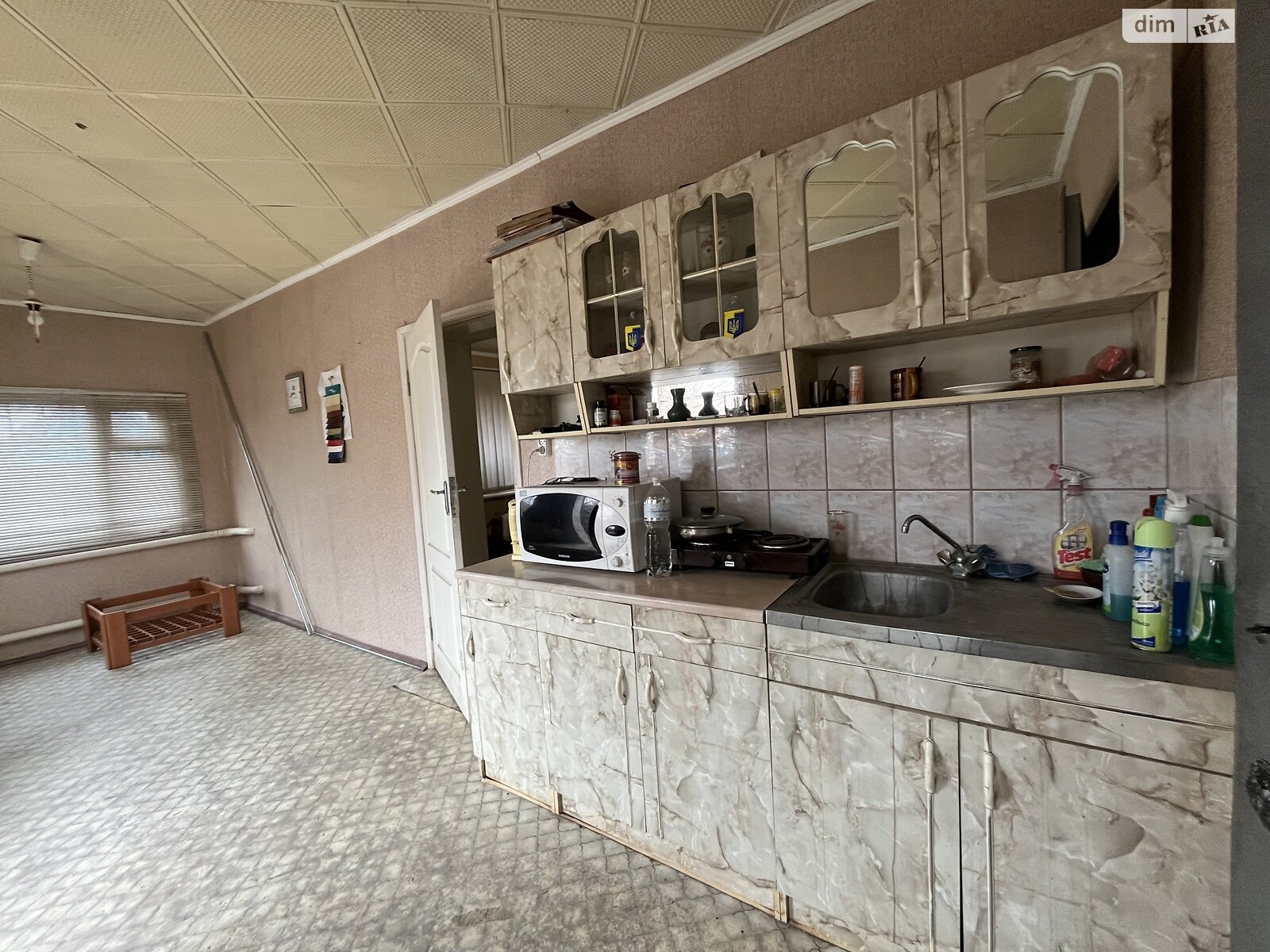 Специальное помещение в Кривом Роге, продажа по Фучика улица, район Центрально-Городской, цена: 12 500 долларов за объект фото 1 Специальное помещение в Кривом Роге, продажа по Фучика улица, район Центрально-Городской, цена: 12 500 долларов за объект фото 1