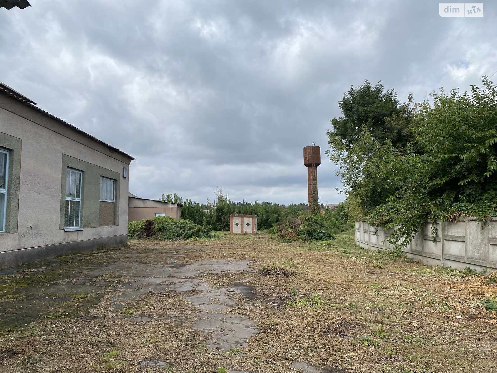 Специальное помещение в Литине, продажа по Соборная улица, район Литин, цена: 120 000 долларов за объект фото 1 Специальное помещение в Литине, продажа по Соборная улица, район Литин, цена: 120 000 долларов за объект фото 1