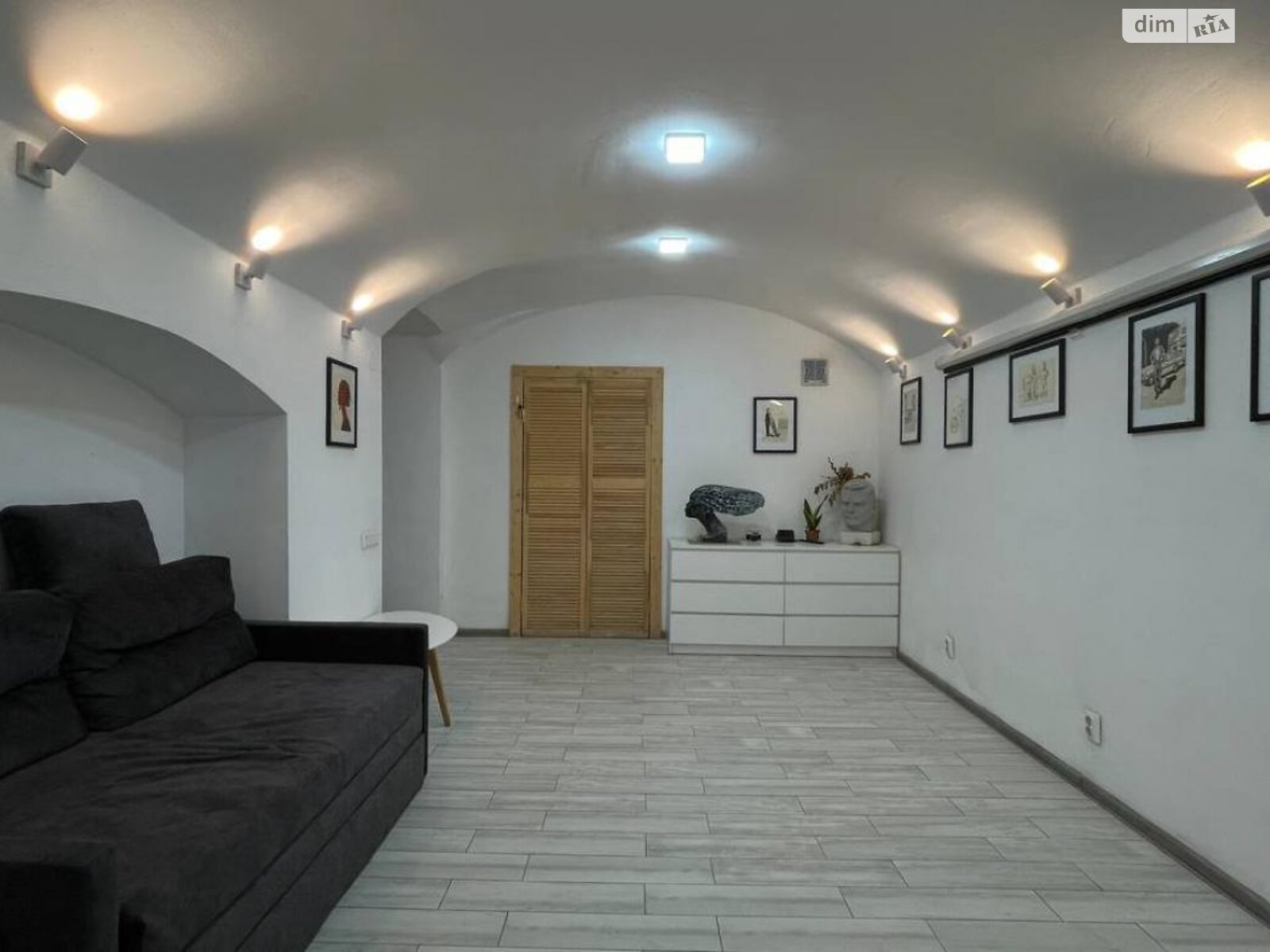 Спеціальне приміщення в Львові, продаж по Франка Івана вулиця 97, район Софіївка (Галицький), ціна: 38 500 доларів за об’єкт фото 1 Спеціальне приміщення в Львові, продаж по Франка Івана вулиця 97, район Софіївка (Галицький), ціна: 38 500 доларів за об’єкт фото 1