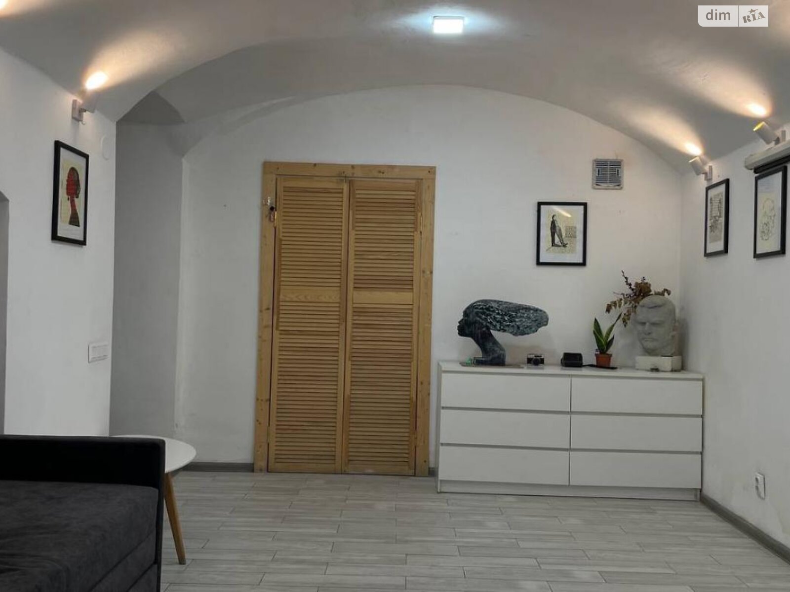 Спеціальне приміщення в Львові, продаж по Франка Івана вулиця 97, район Софіївка (Галицький), ціна: 38 500 доларів за об’єкт фото 1 Спеціальне приміщення в Львові, продаж по Франка Івана вулиця 97, район Софіївка (Галицький), ціна: 38 500 доларів за об’єкт фото 1