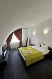 Специальное помещение в Микуличине, Грушевского улица, цена продажи: 136 800 долларов за объект фото 2