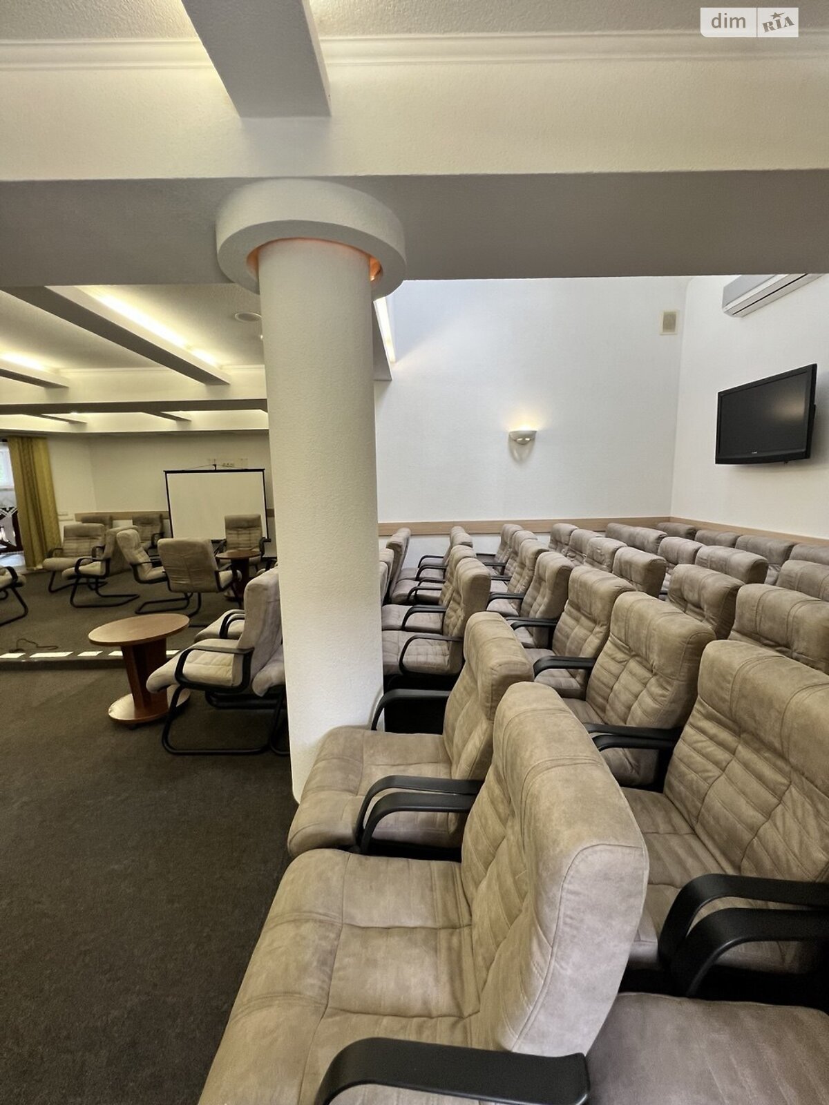 Специальное помещение в Микуличине, Грушевского улица, цена продажи: 136 800 долларов за объект фото 1