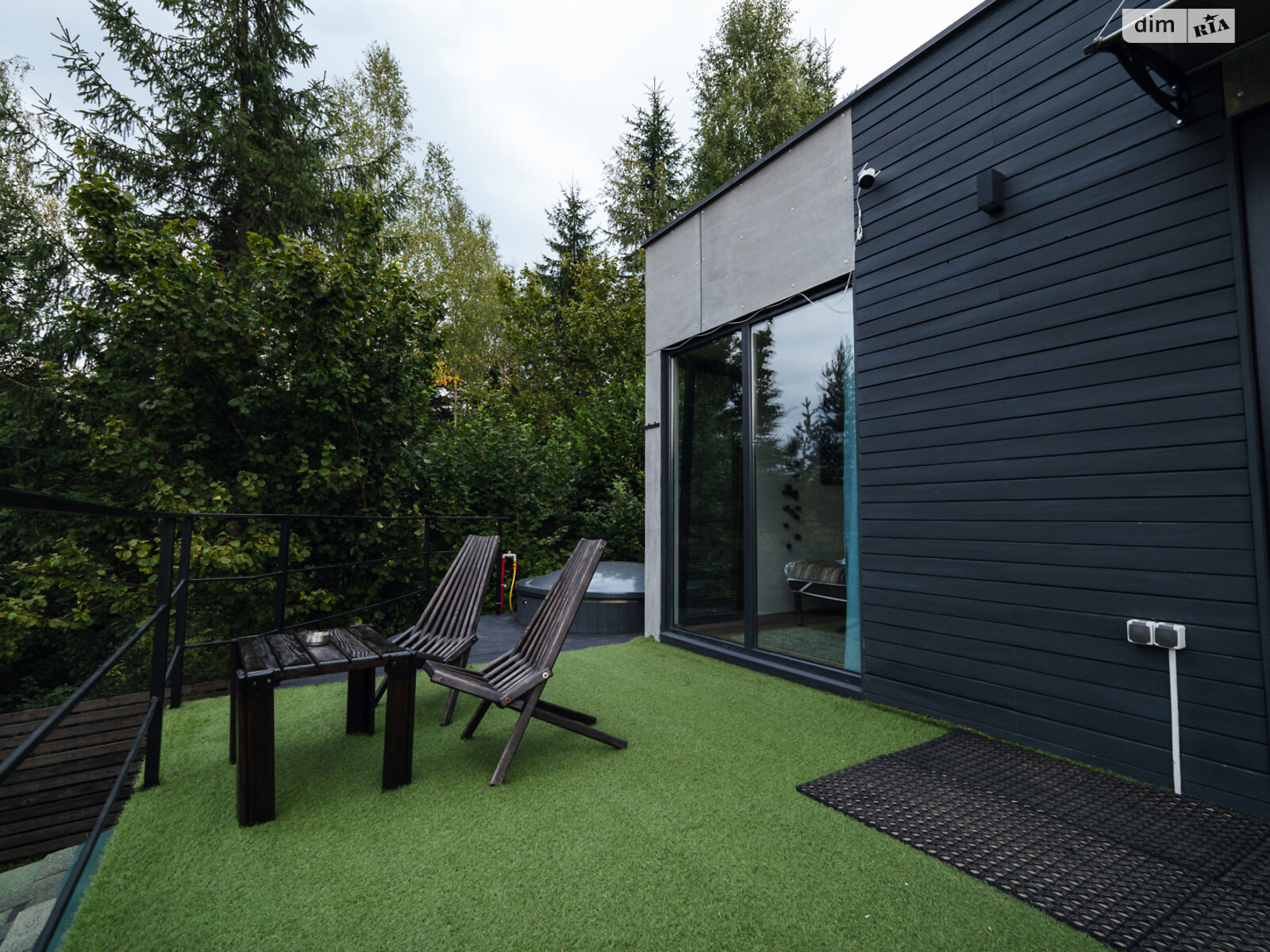 Специальное помещение в Микуличине, Подстрим (Космонавтов) улица, цена продажи: 299 990 долларов за объект фото 1 Специальное помещение в Микуличине, Подстрим (Космонавтов) улица, цена продажи: 299 990 долларов за объект фото 1