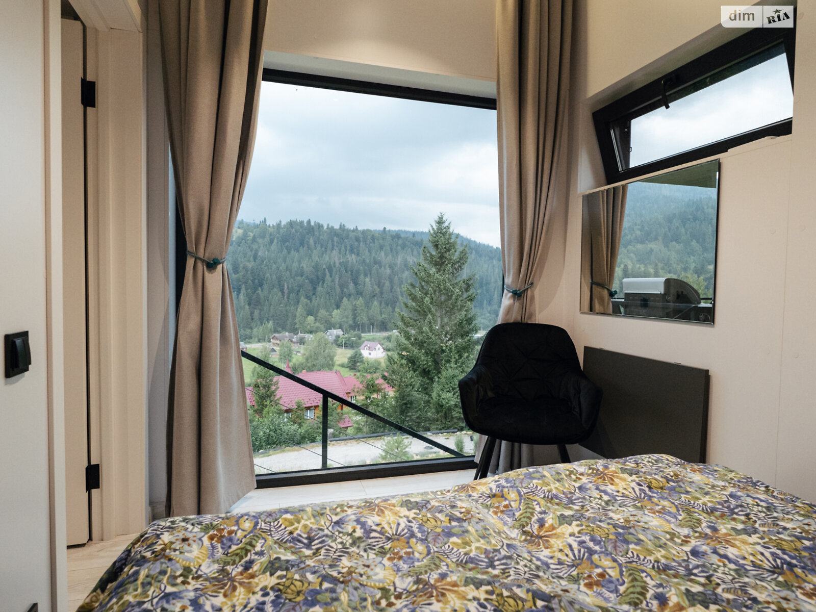 Специальное помещение в Микуличине, Подстрим (Космонавтов) улица, цена продажи: 299 990 долларов за объект фото 1 Специальное помещение в Микуличине, Подстрим (Космонавтов) улица, цена продажи: 299 990 долларов за объект фото 1