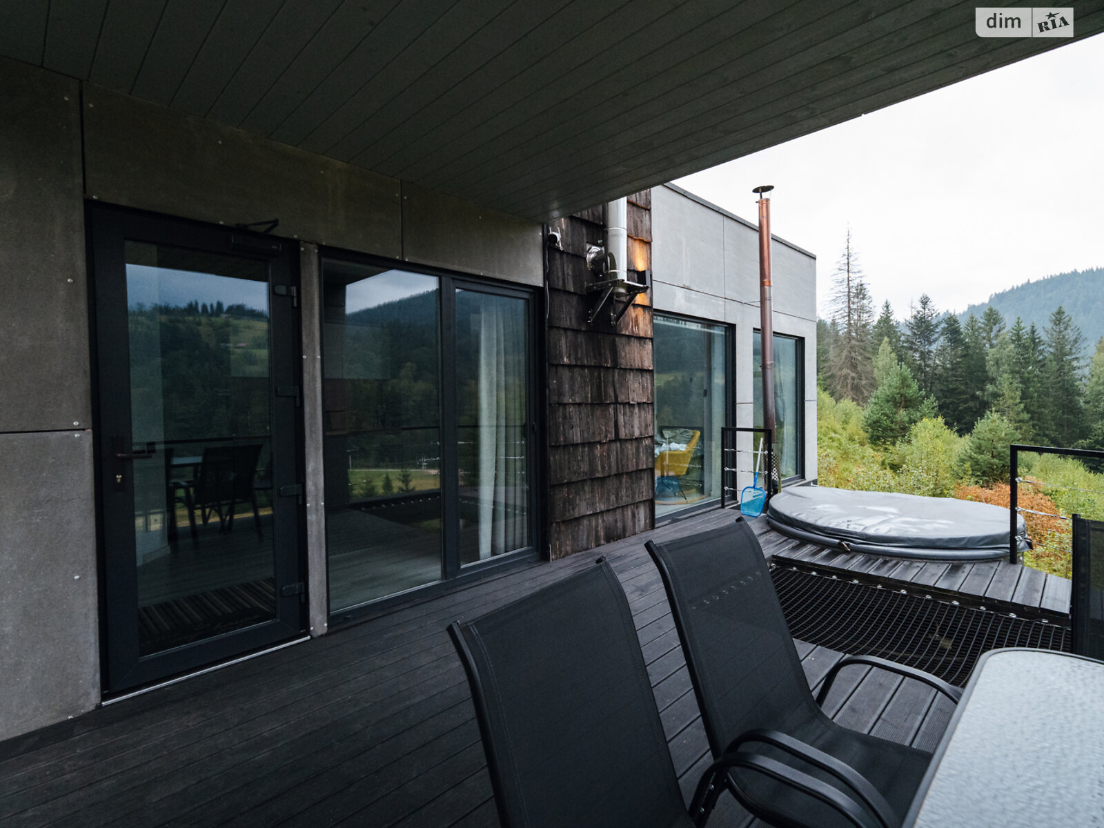 Специальное помещение в Микуличине, Подстрим (Космонавтов) улица, цена продажи: 299 990 долларов за объект фото 1 Специальное помещение в Микуличине, Подстрим (Космонавтов) улица, цена продажи: 299 990 долларов за объект фото 1