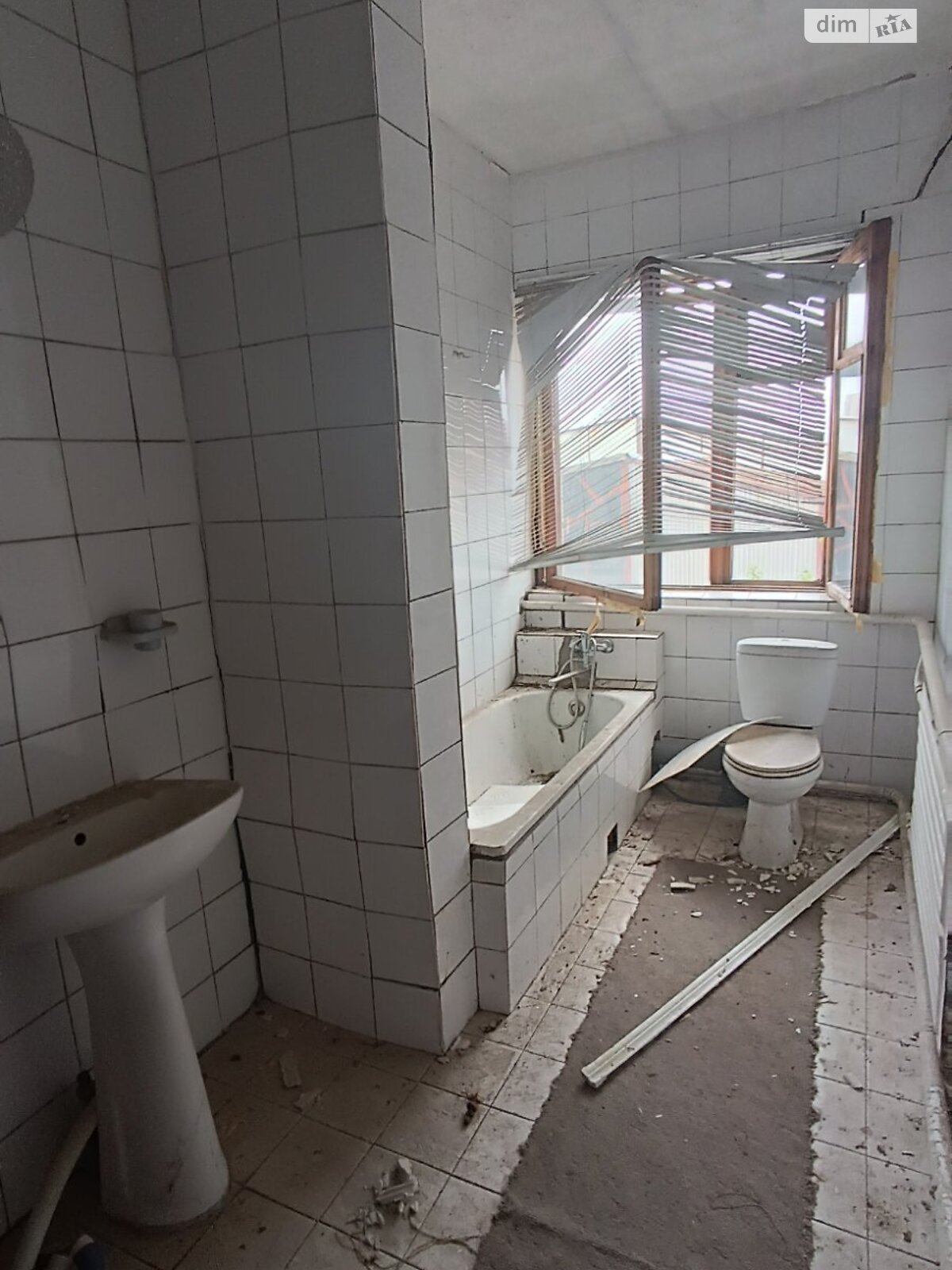 Спеціальне приміщення в Миколаєві, продаж по Берегова вулиця, район Соляні, ціна: 300 000 доларів за об’єкт фото 1 Спеціальне приміщення в Миколаєві, продаж по Берегова вулиця, район Соляні, ціна: 300 000 доларів за об’єкт фото 1