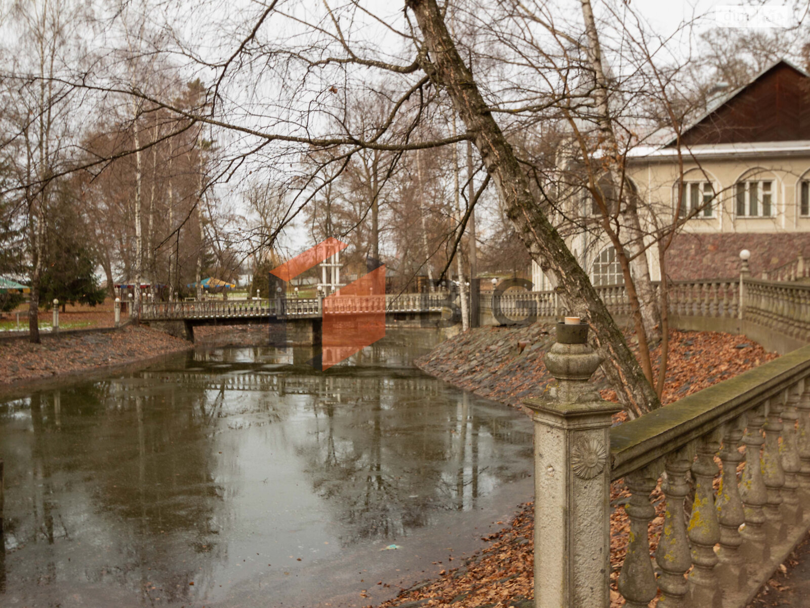 Специальное помещение в Оршовцах, Незалежності, цена продажи: 1 571 595 долларов за объект фото 1