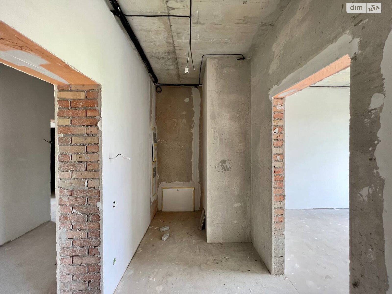 Специальное помещение в Поляниця, Стаище урочище, цена продажи: 100 446 долларов за объект фото 1 Специальное помещение в Поляниця, Стаище урочище, цена продажи: 100 446 долларов за объект фото 1