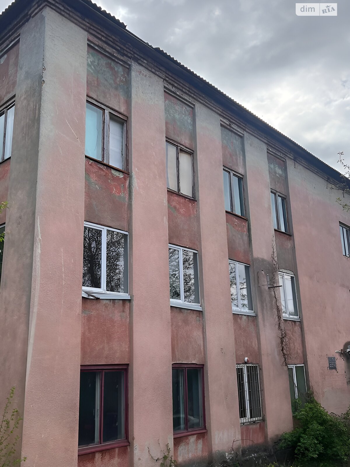 Спеціальне приміщення в Пустомитах, Заводська вулиця, ціна продажу: 330 000 доларів за об’єкт фото 1 Спеціальне приміщення в Пустомитах, Заводська вулиця, ціна продажу: 330 000 доларів за об’єкт фото 1