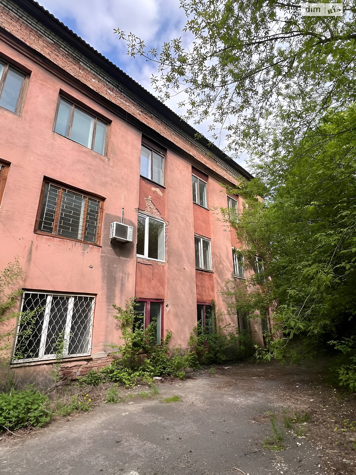 Спеціальне приміщення в Пустомитах, Заводська вулиця, ціна продажу: 330 000 доларів за об’єкт фото 1 Спеціальне приміщення в Пустомитах, Заводська вулиця, ціна продажу: 330 000 доларів за об’єкт фото 1