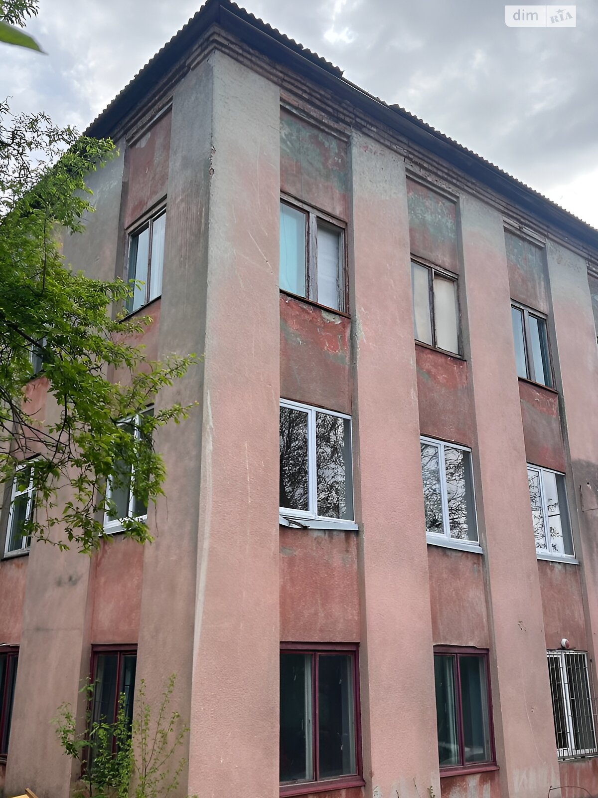 Спеціальне приміщення в Пустомитах, Заводська вулиця, ціна продажу: 330 000 доларів за об’єкт фото 1 Спеціальне приміщення в Пустомитах, Заводська вулиця, ціна продажу: 330 000 доларів за об’єкт фото 1