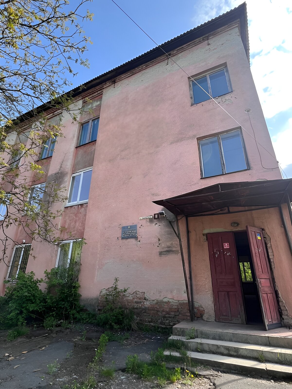 Спеціальне приміщення в Пустомитах, Заводська вулиця, ціна продажу: 330 000 доларів за об’єкт фото 1 Спеціальне приміщення в Пустомитах, Заводська вулиця, ціна продажу: 330 000 доларів за об’єкт фото 1