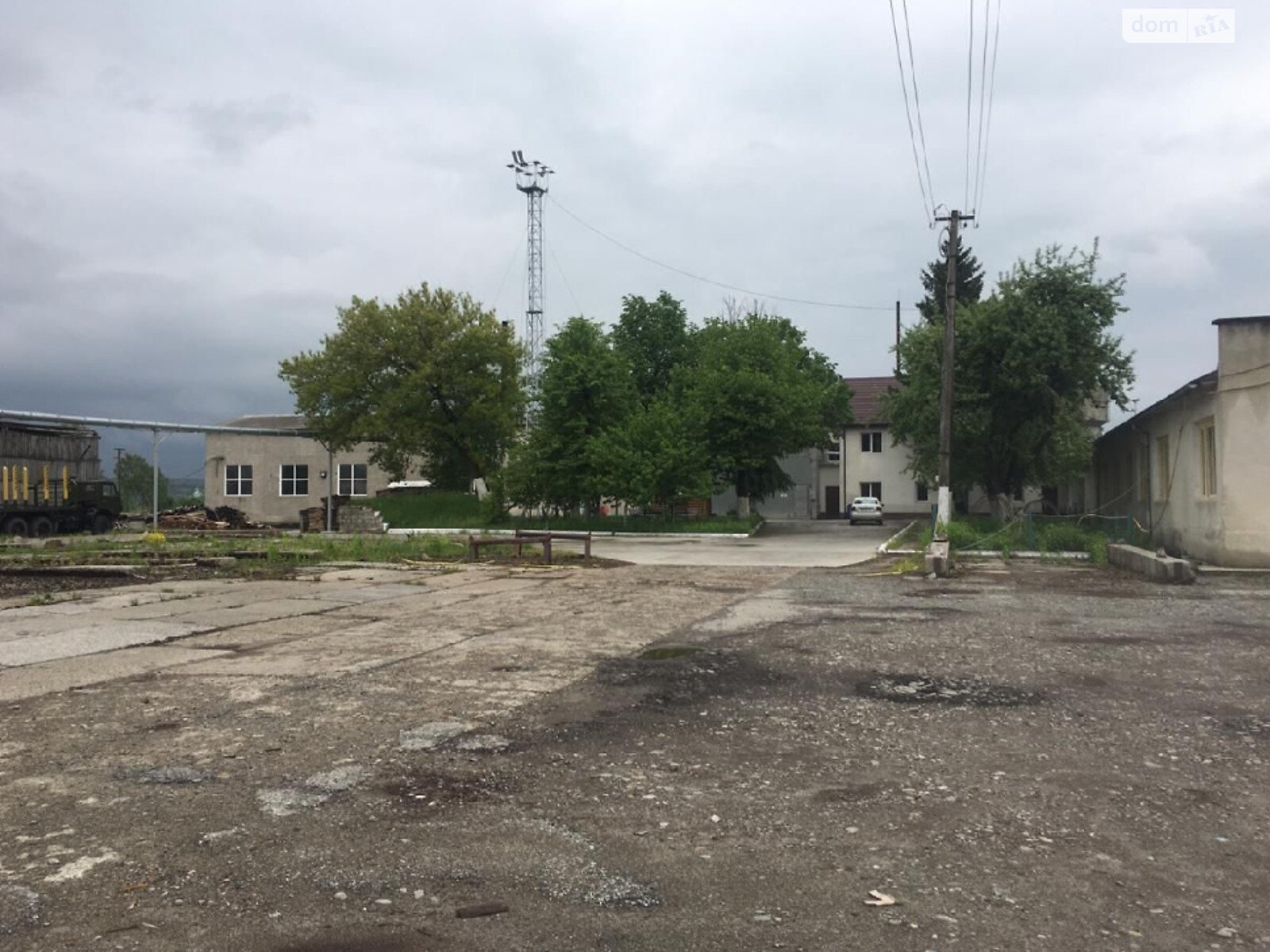 Спеціальне приміщення в Рогатині, продаж по Мухи, район Рогатин, ціна: 850 000 доларів за об’єкт фото 1 Спеціальне приміщення в Рогатині, продаж по Мухи, район Рогатин, ціна: 850 000 доларів за об’єкт фото 1