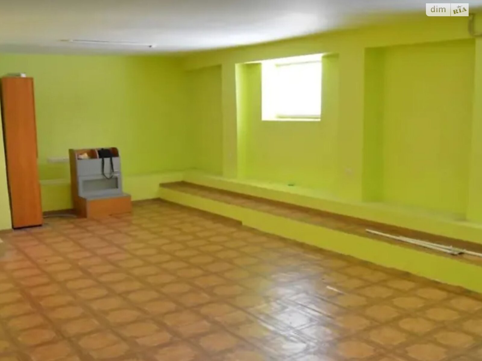 Специальное помещение в Ровно, продажа по Соборная улица, район Ювилейный, цена: 53 000 долларов за объект фото 1