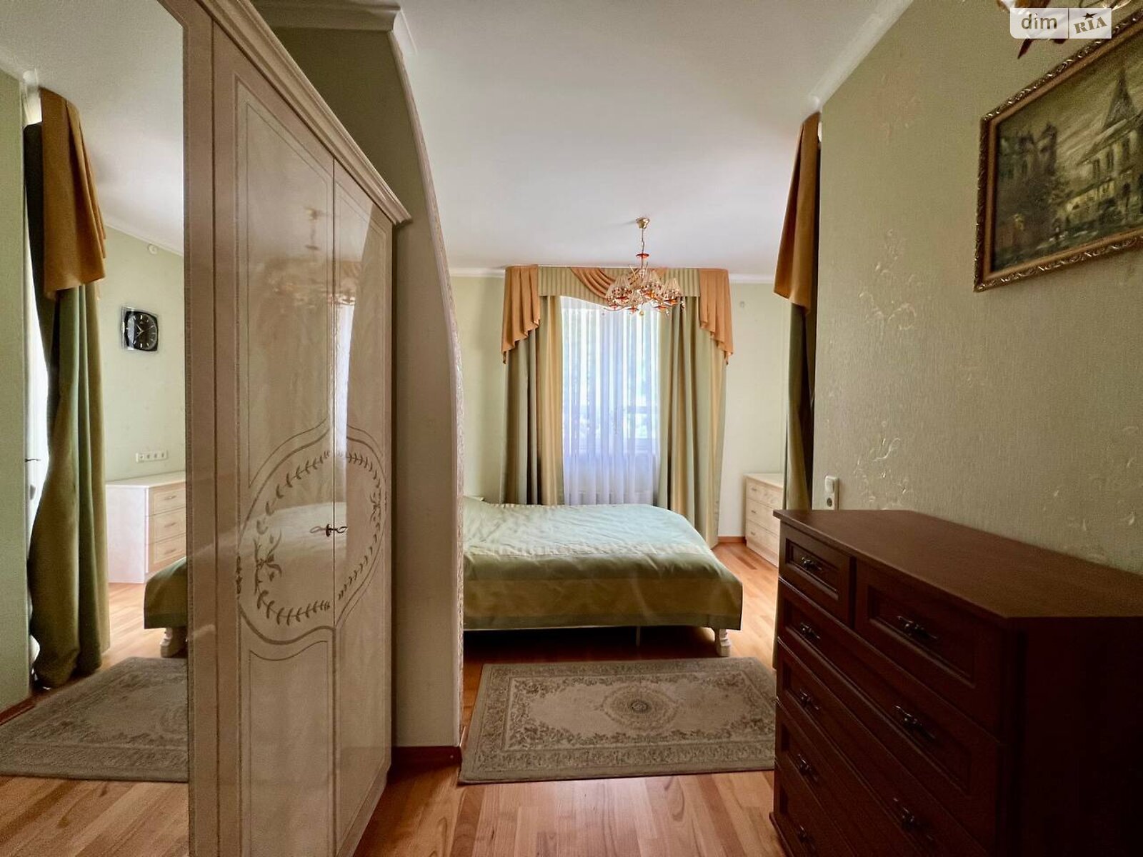 Спеціальне приміщення в Сатанові, Курортна вулиця 19, ціна продажу: 1 800 000 доларів за об’єкт фото 1 Спеціальне приміщення в Сатанові, Курортна вулиця 19, ціна продажу: 1 800 000 доларів за об’єкт фото 1