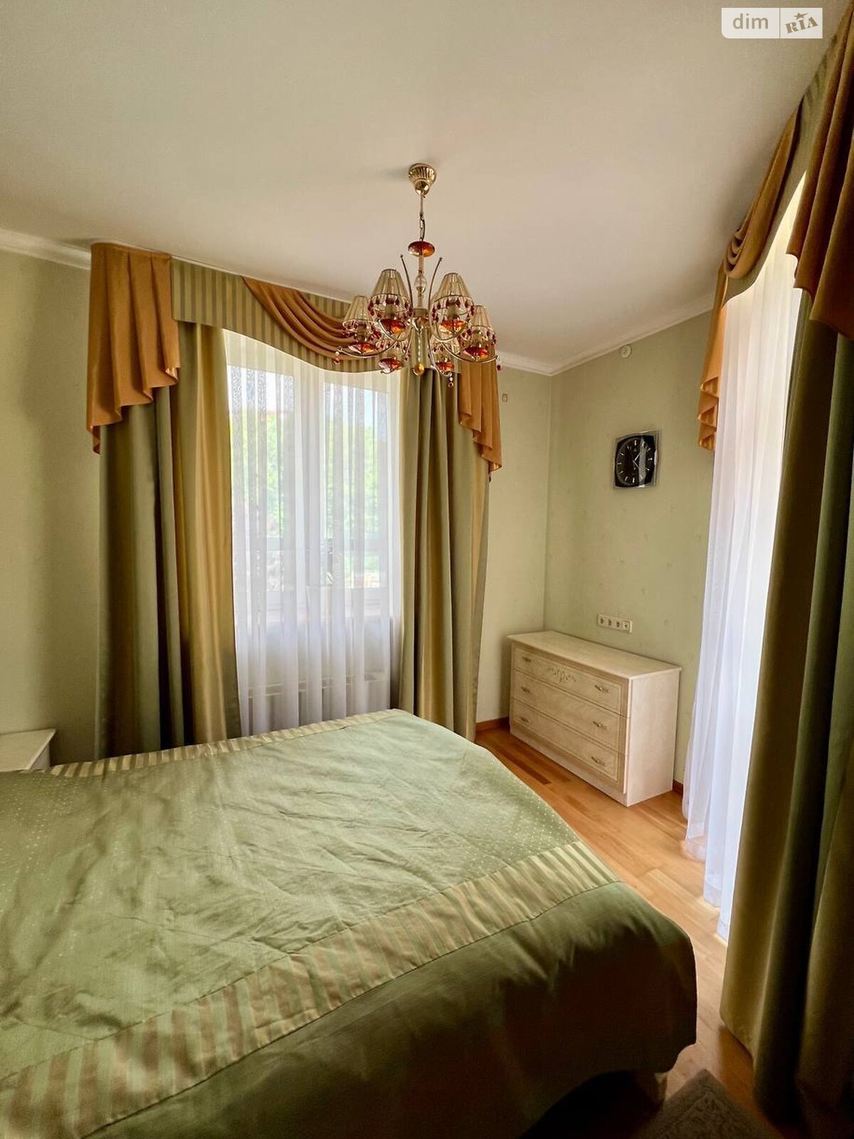 Спеціальне приміщення в Сатанові, Курортна вулиця 19, ціна продажу: 1 800 000 доларів за об’єкт фото 1 Спеціальне приміщення в Сатанові, Курортна вулиця 19, ціна продажу: 1 800 000 доларів за об’єкт фото 1