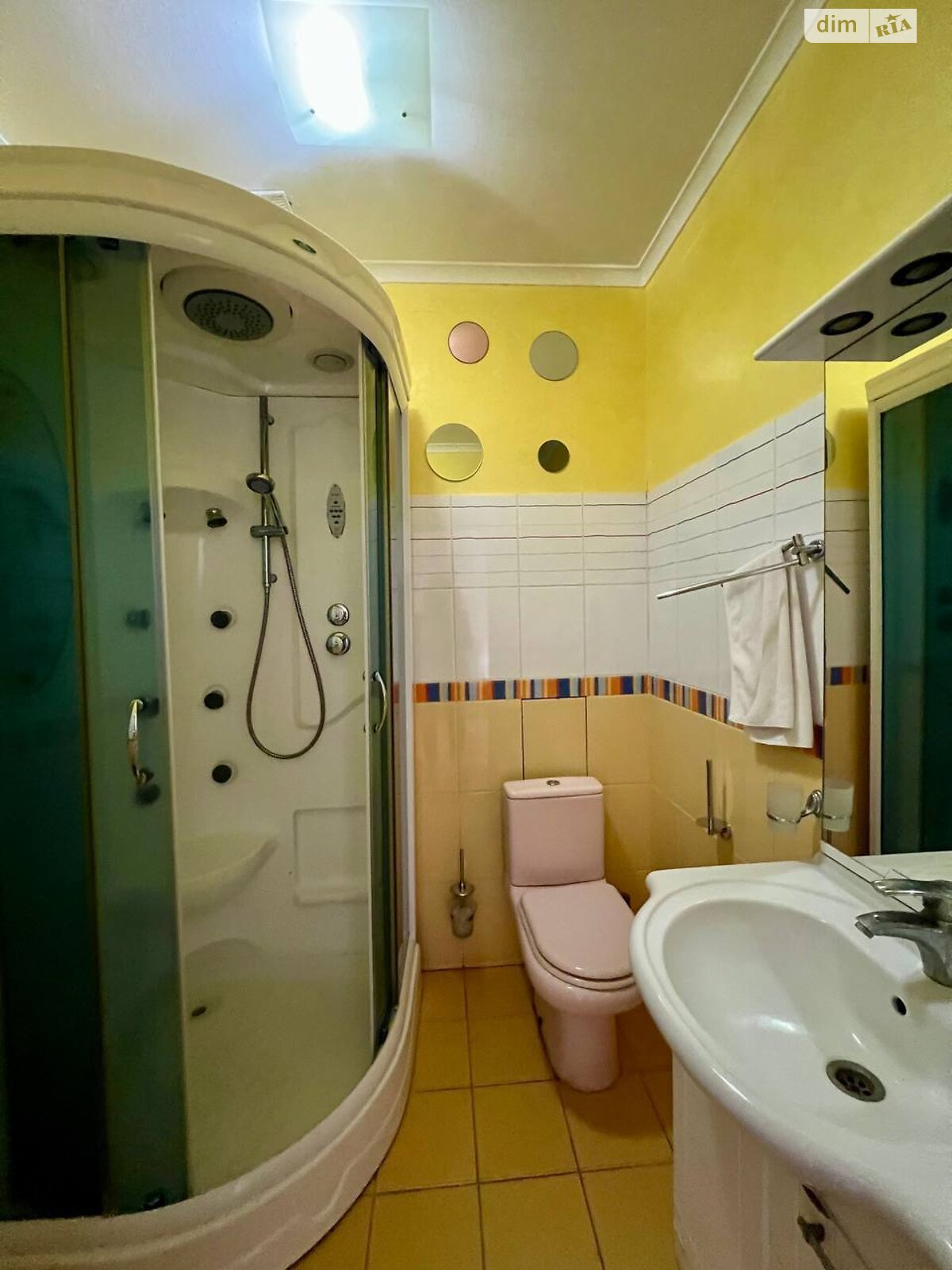 Спеціальне приміщення в Сатанові, Курортна вулиця 19, ціна продажу: 1 800 000 доларів за об’єкт фото 1 Спеціальне приміщення в Сатанові, Курортна вулиця 19, ціна продажу: 1 800 000 доларів за об’єкт фото 1