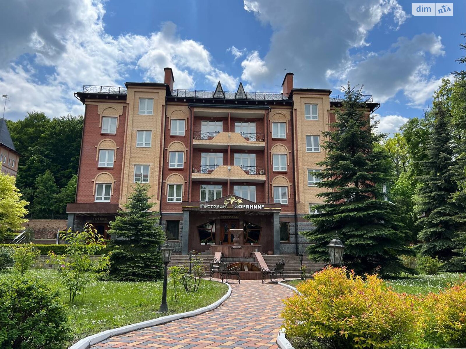 Спеціальне приміщення в Сатанові, Курортна вулиця 19, ціна продажу: 1 800 000 доларів за об’єкт фото 1 Спеціальне приміщення в Сатанові, Курортна вулиця 19, ціна продажу: 1 800 000 доларів за об’єкт фото 1