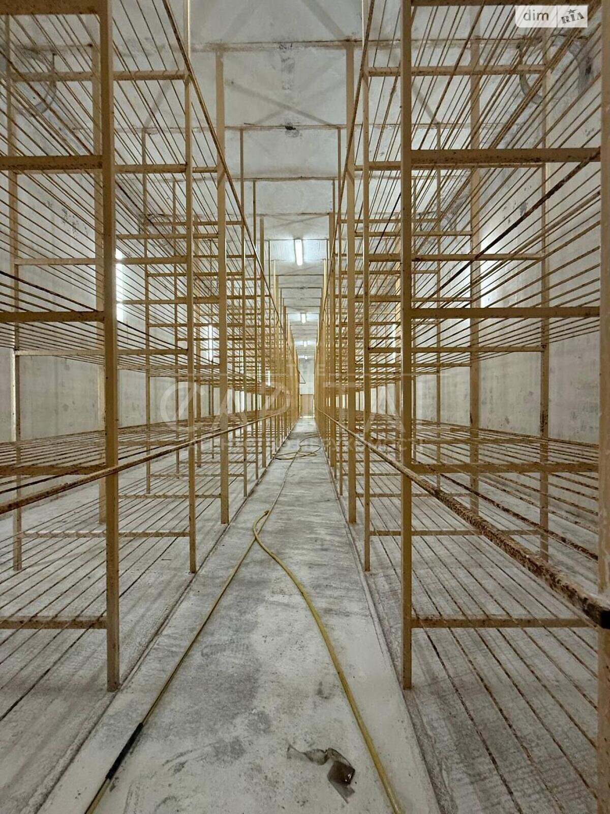 Специальное помещение в Синяке, вулиця Київська, цена продажи: 450 000 долларов за объект фото 1