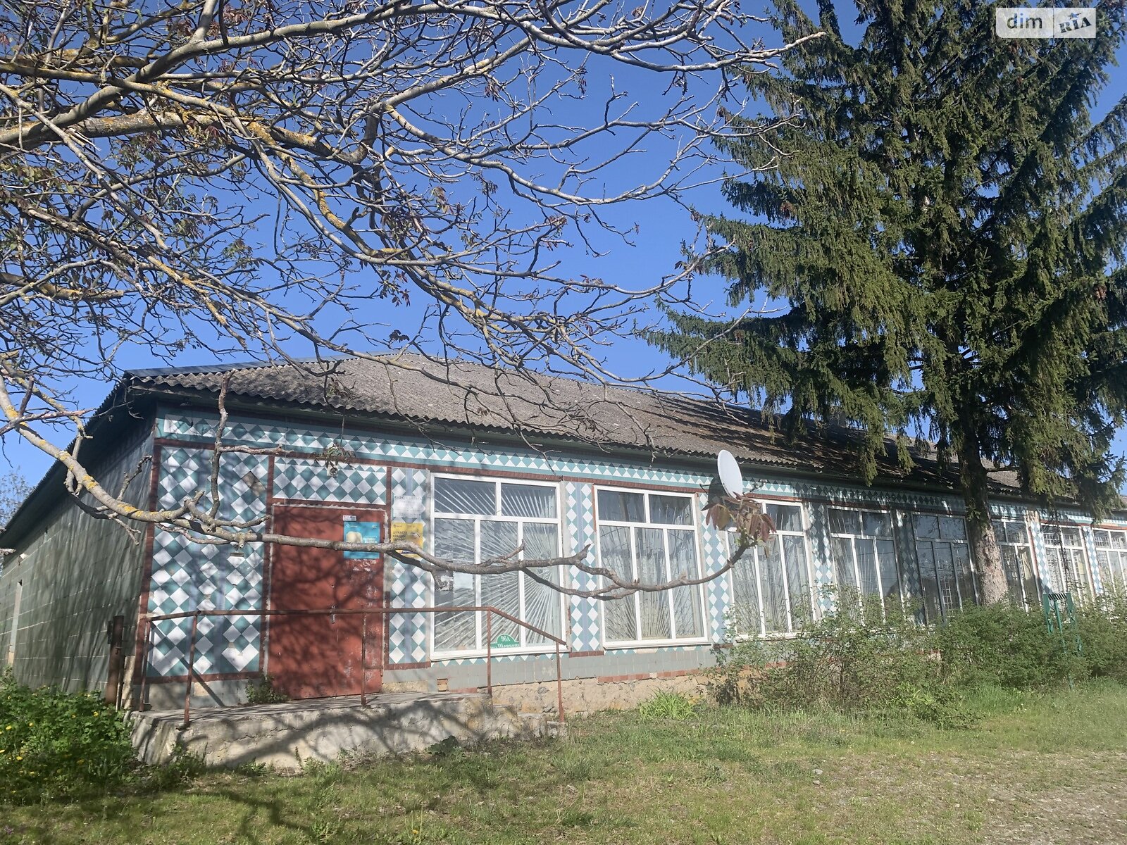 Специальное помещение в Сокиринцах, Шевченко улица, цена продажи: 50 000 долларов за объект фото 1 Специальное помещение в Сокиринцах, Шевченко улица, цена продажи: 50 000 долларов за объект фото 1