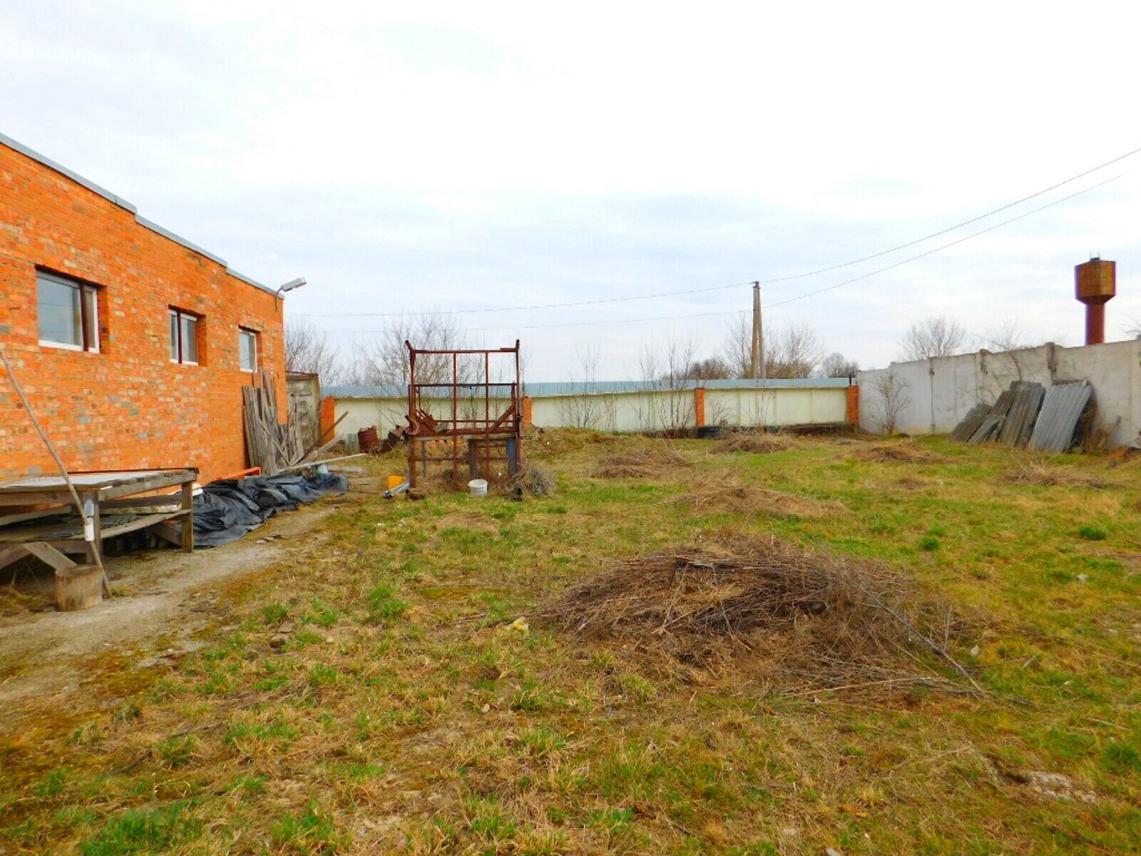 Спеціальне приміщення в Сосонці, Вишнева вулиця, ціна продажу: 320 000 доларів за об’єкт фото 1 Спеціальне приміщення в Сосонці, Вишнева вулиця, ціна продажу: 320 000 доларів за об’єкт фото 1