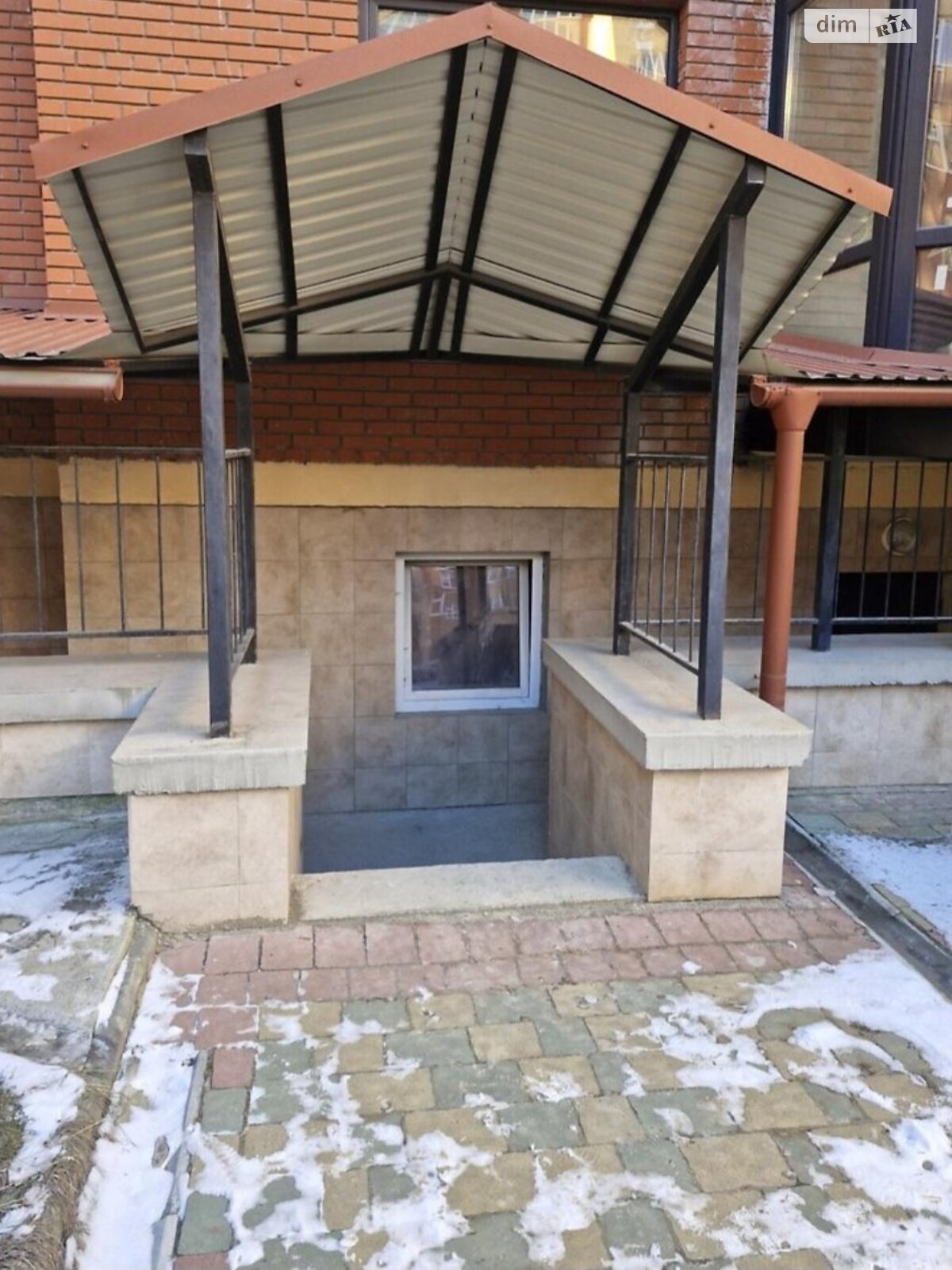 Спеціальне приміщення в Тернополі, продаж по Генерала Мирона Тарнавського провулок 8, район Бам, ціна: 22 500 доларів за об’єкт фото 1 Спеціальне приміщення в Тернополі, продаж по Генерала Мирона Тарнавського провулок 8, район Бам, ціна: 22 500 доларів за об’єкт фото 1