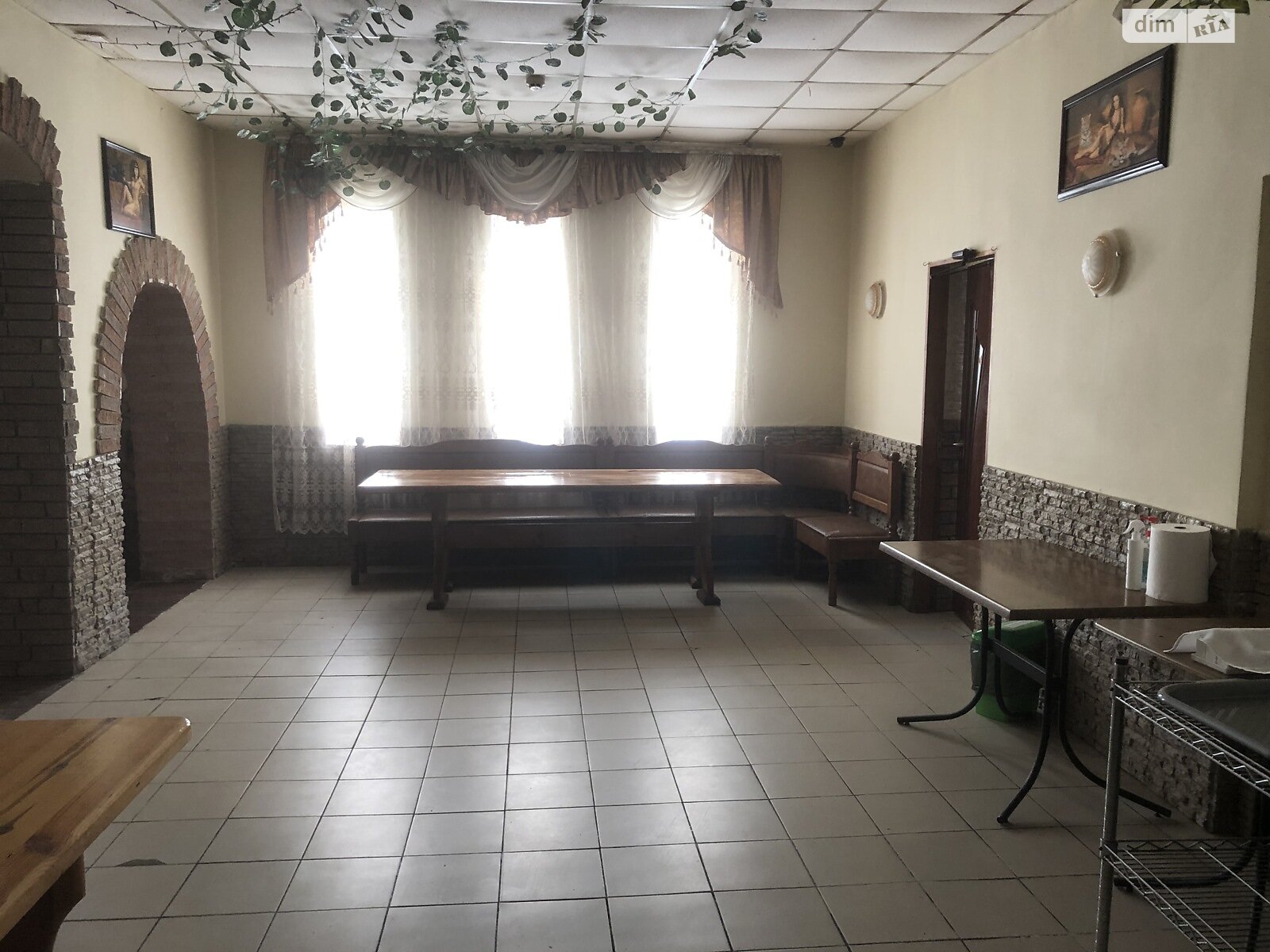 Специальное помещение в Тернополе, Микулинецкая улица, цена продажи: 175 000 долларов за объект фото 1 Специальное помещение в Тернополе, Микулинецкая улица, цена продажи: 175 000 долларов за объект фото 1