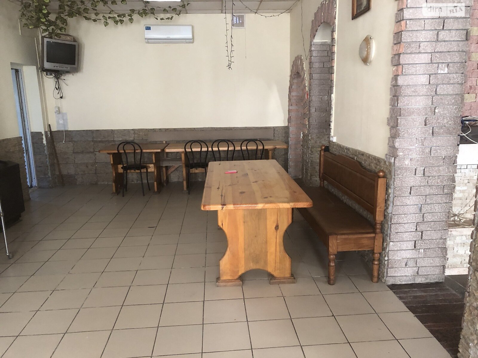 Специальное помещение в Тернополе, Микулинецкая улица, цена продажи: 175 000 долларов за объект фото 1 Специальное помещение в Тернополе, Микулинецкая улица, цена продажи: 175 000 долларов за объект фото 1