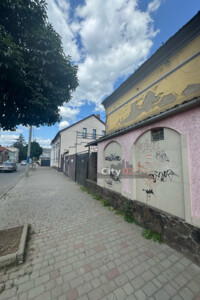 Спеціальне приміщення в Ужгороді, Корятовича площа, ціна продажу: 35 000 доларів за об’єкт фото 2