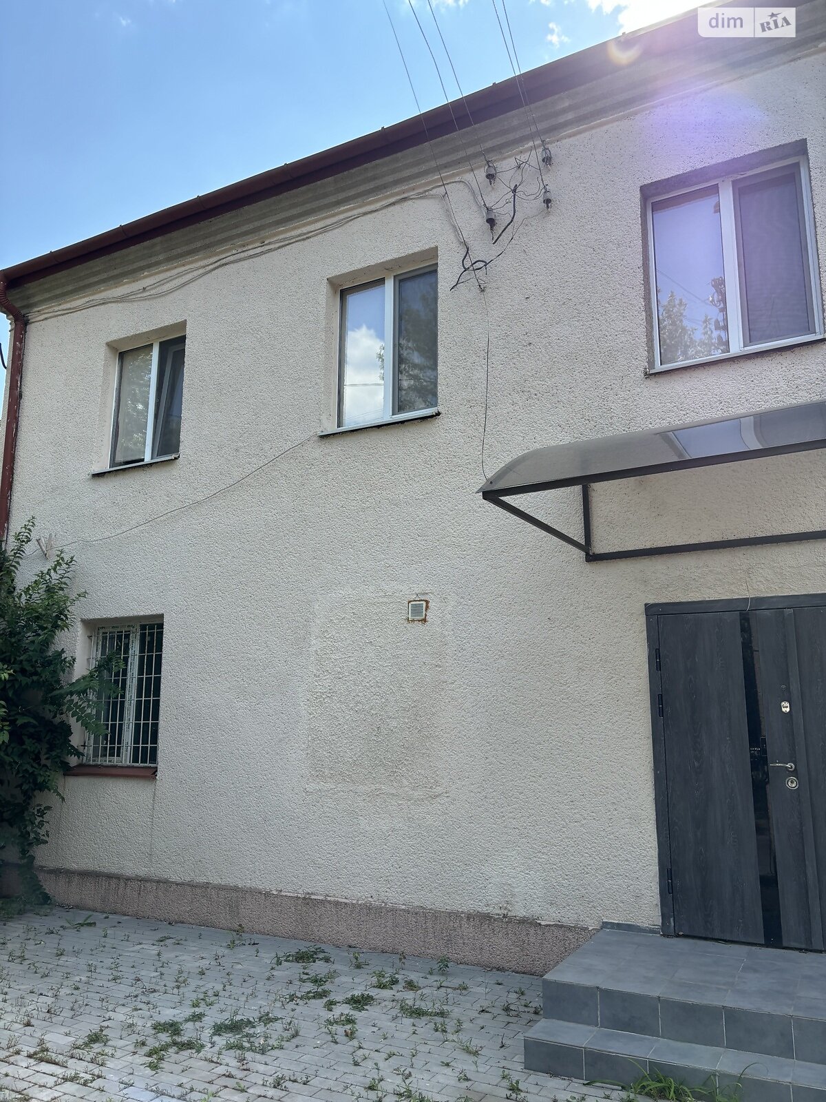 Специальное помещение в Ужгороде, продажа по Сечени улица 1, район Новый, цена: 131 000 долларов за объект фото 1 Специальное помещение в Ужгороде, продажа по Сечени улица 1, район Новый, цена: 131 000 долларов за объект фото 1