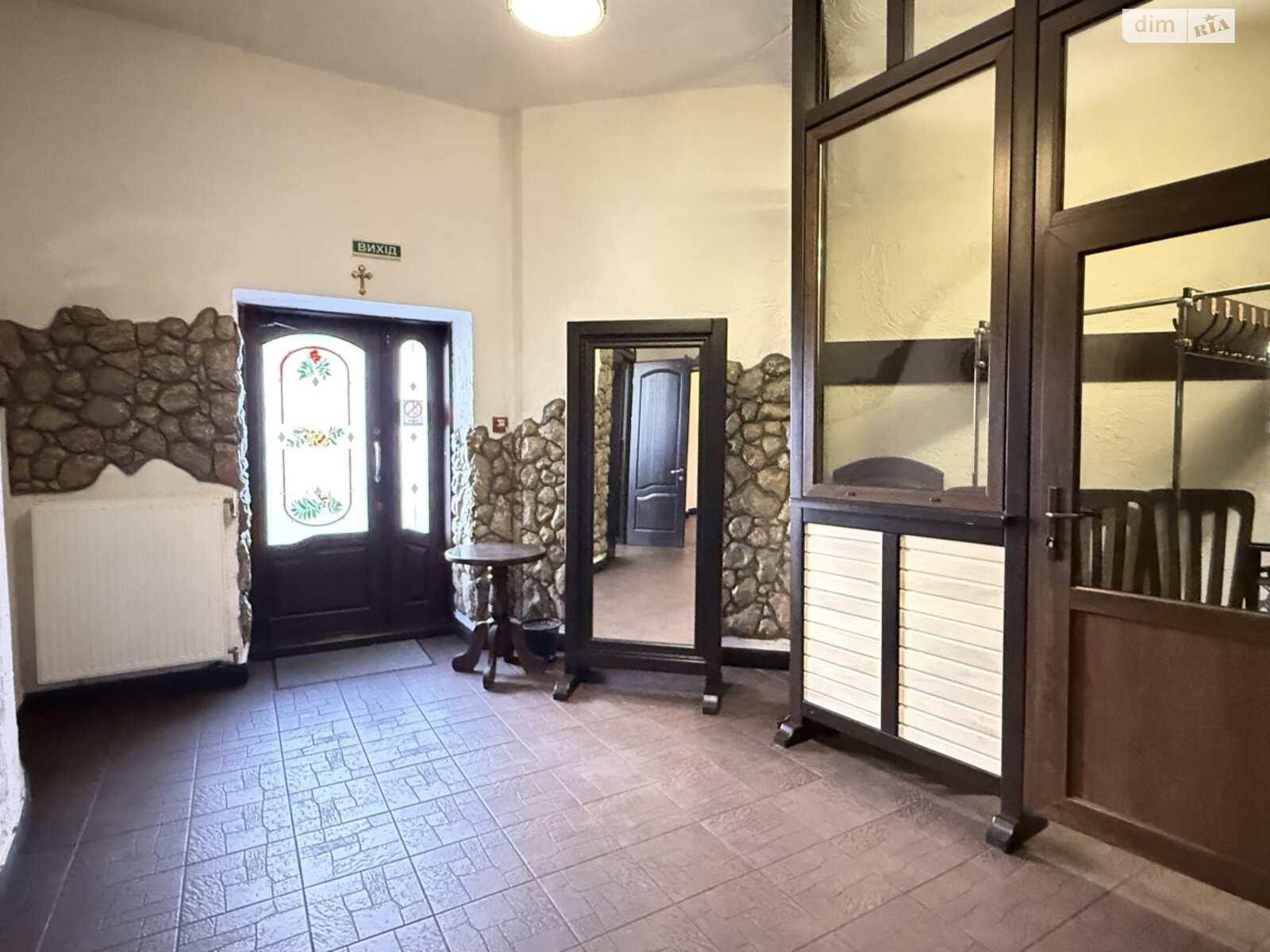 Специальное помещение в Виннице, продажа по Пирогова улица, район Пирогово, цена: 350 000 долларов за объект фото 1