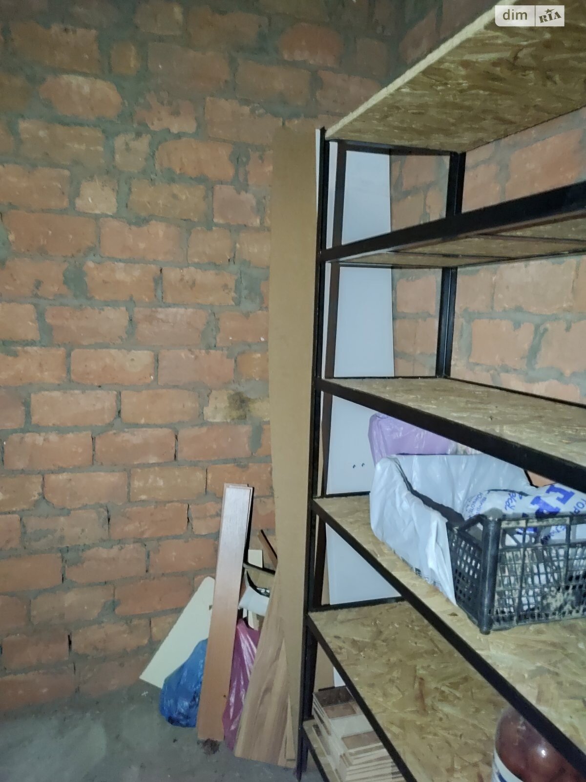 Специальное помещение в Виннице, продажа по Средний переулок, район Славянка, цена: 3 000 долларов за объект фото 1 Специальное помещение в Виннице, продажа по Средний переулок, район Славянка, цена: 3 000 долларов за объект фото 1